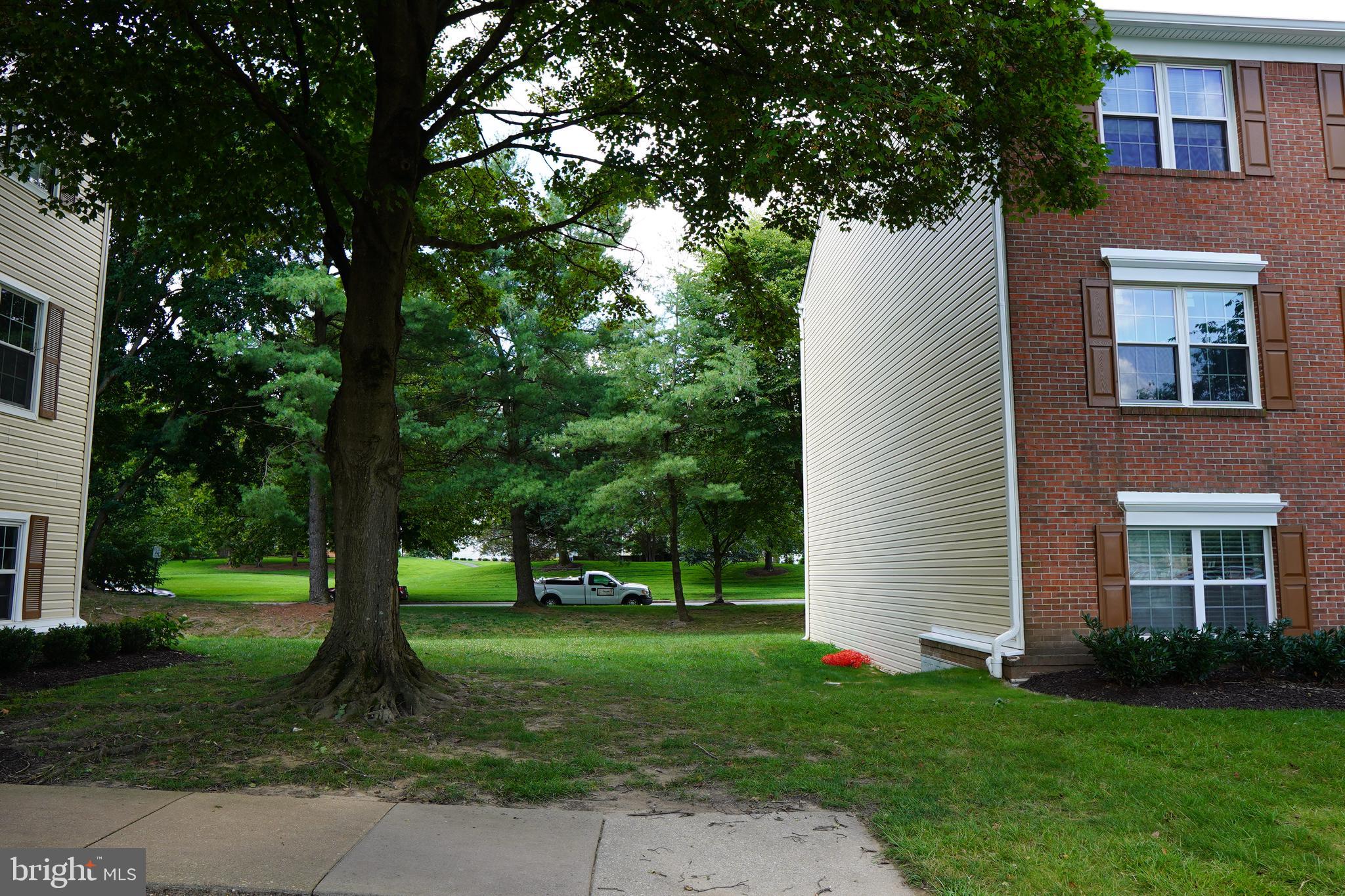 LONGMEAD CROSSING - Residential