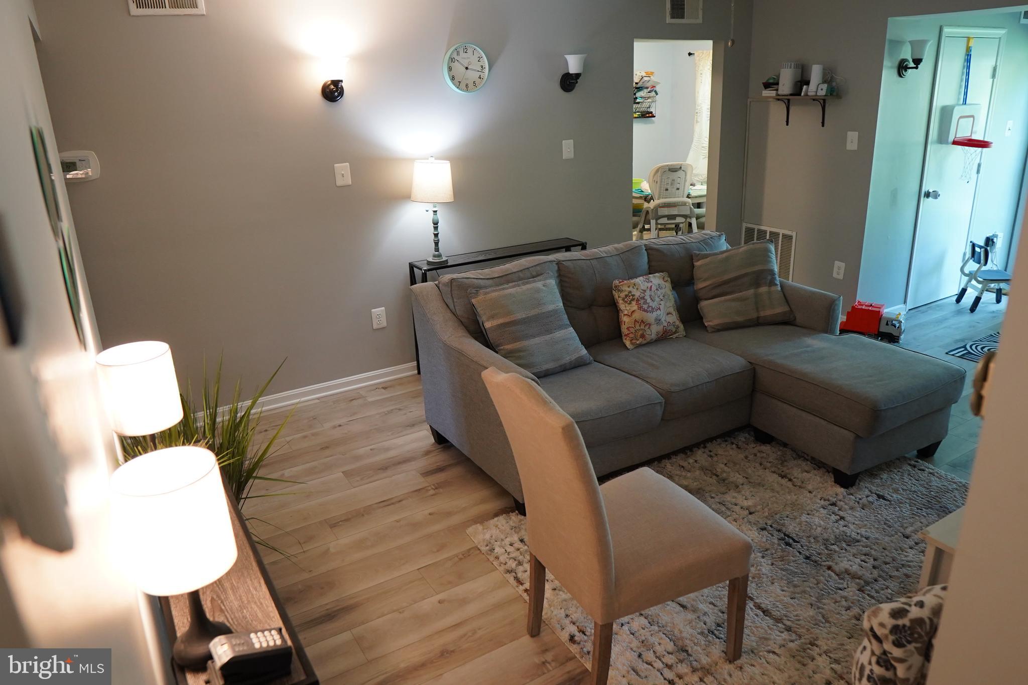 LONGMEAD CROSSING - Residential