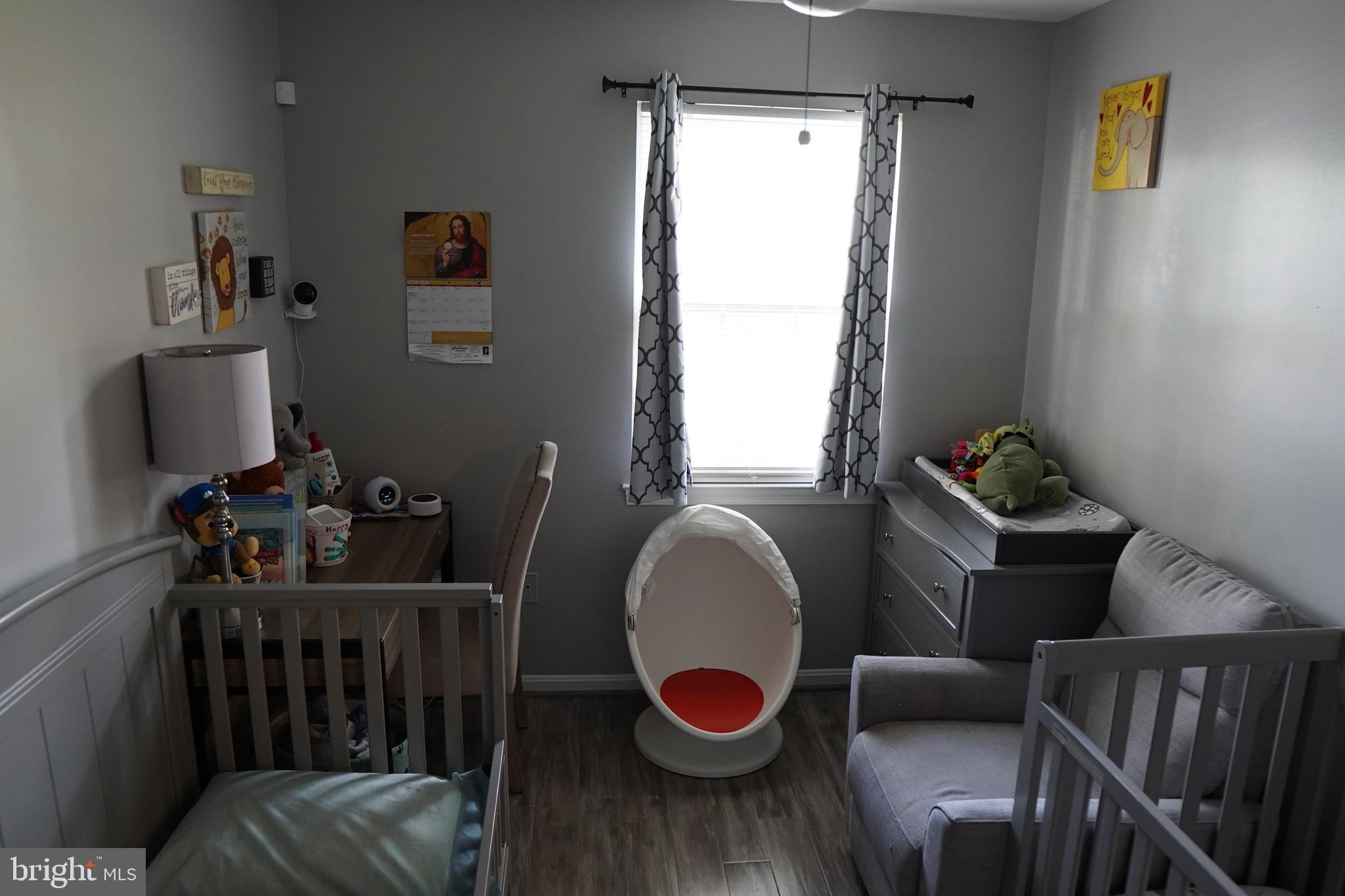 LONGMEAD CROSSING - Residential