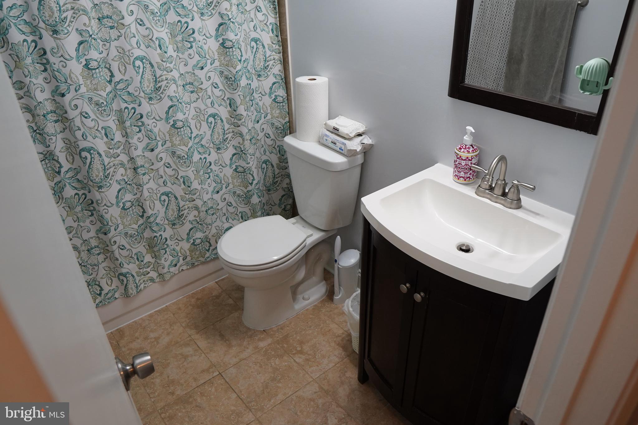 LONGMEAD CROSSING - Residential