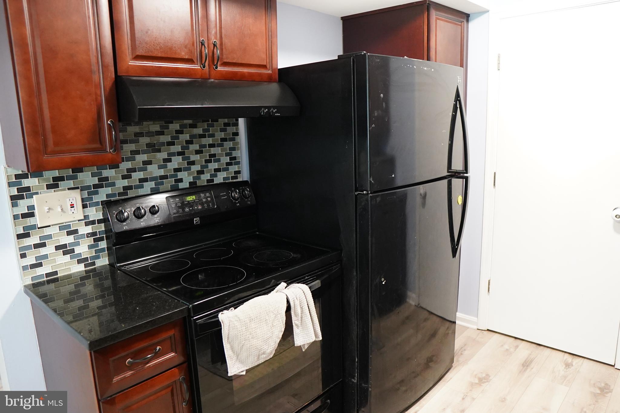 LONGMEAD CROSSING - Residential