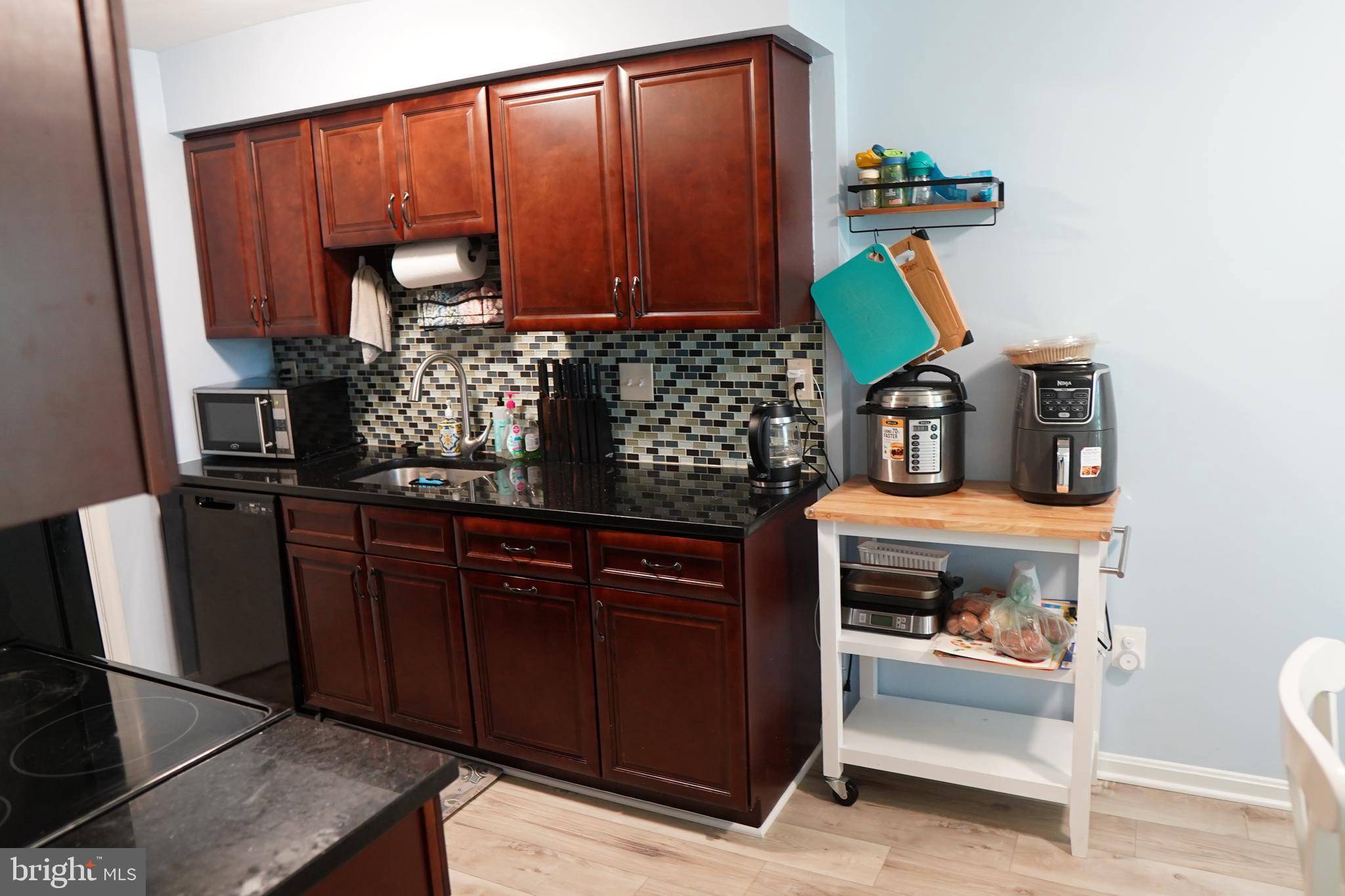 LONGMEAD CROSSING - Residential