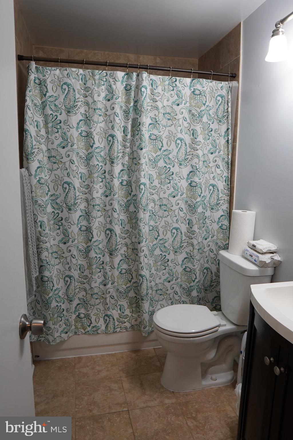 LONGMEAD CROSSING - Residential