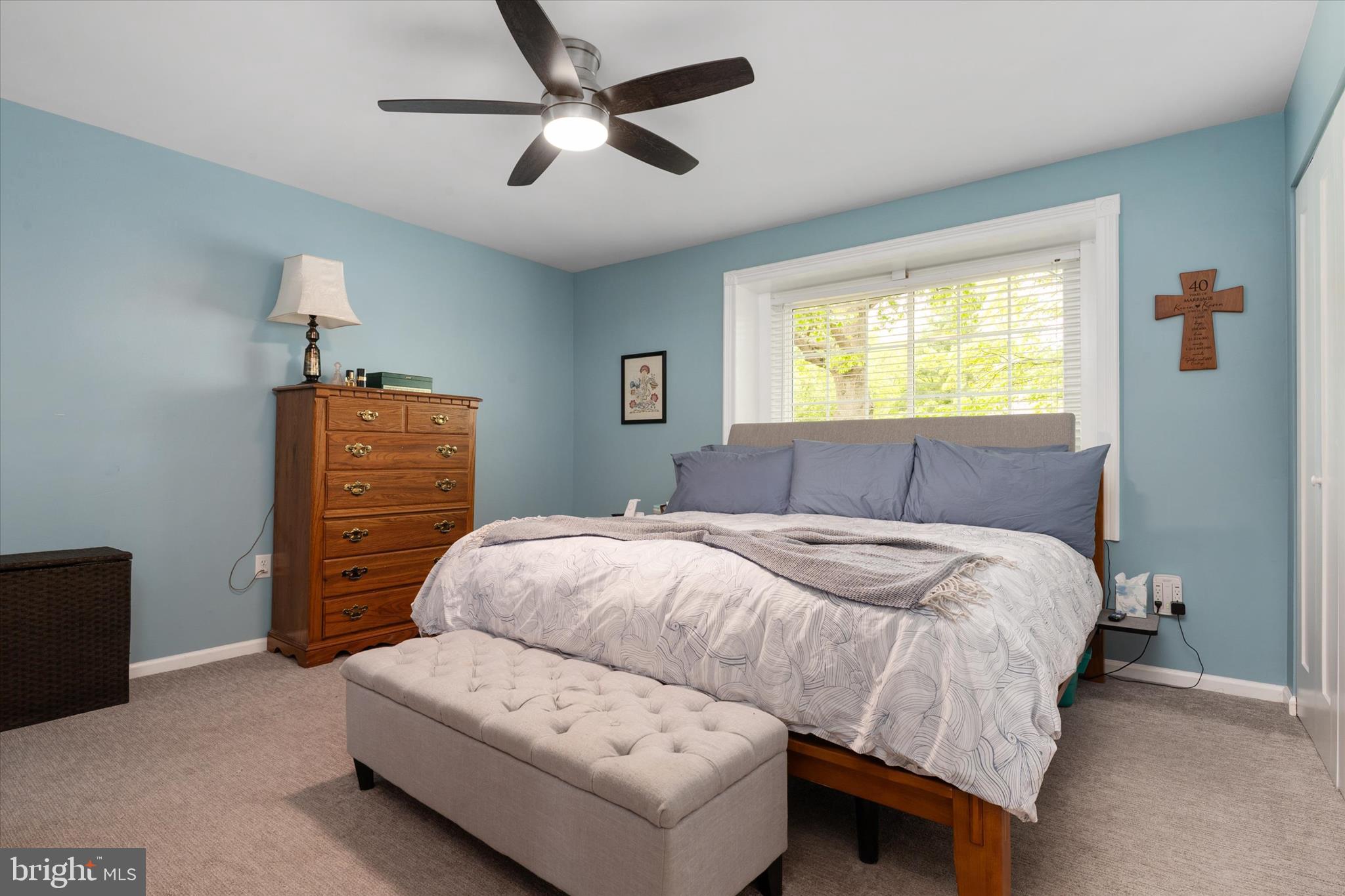 COLLEGE MANOR - Residential