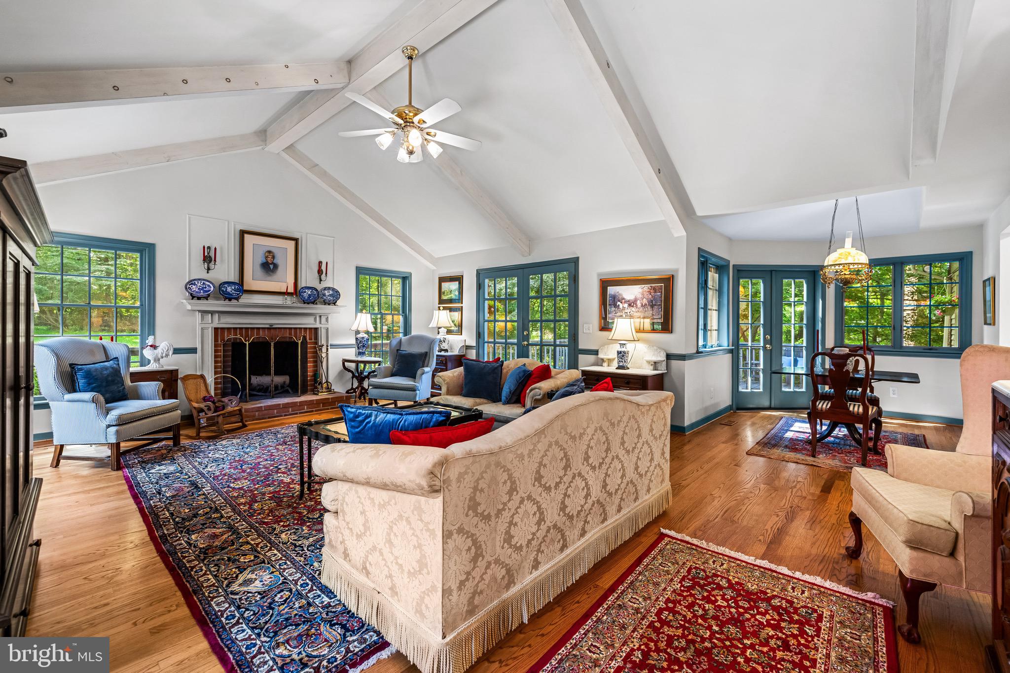 SUMMER HILL - Residential