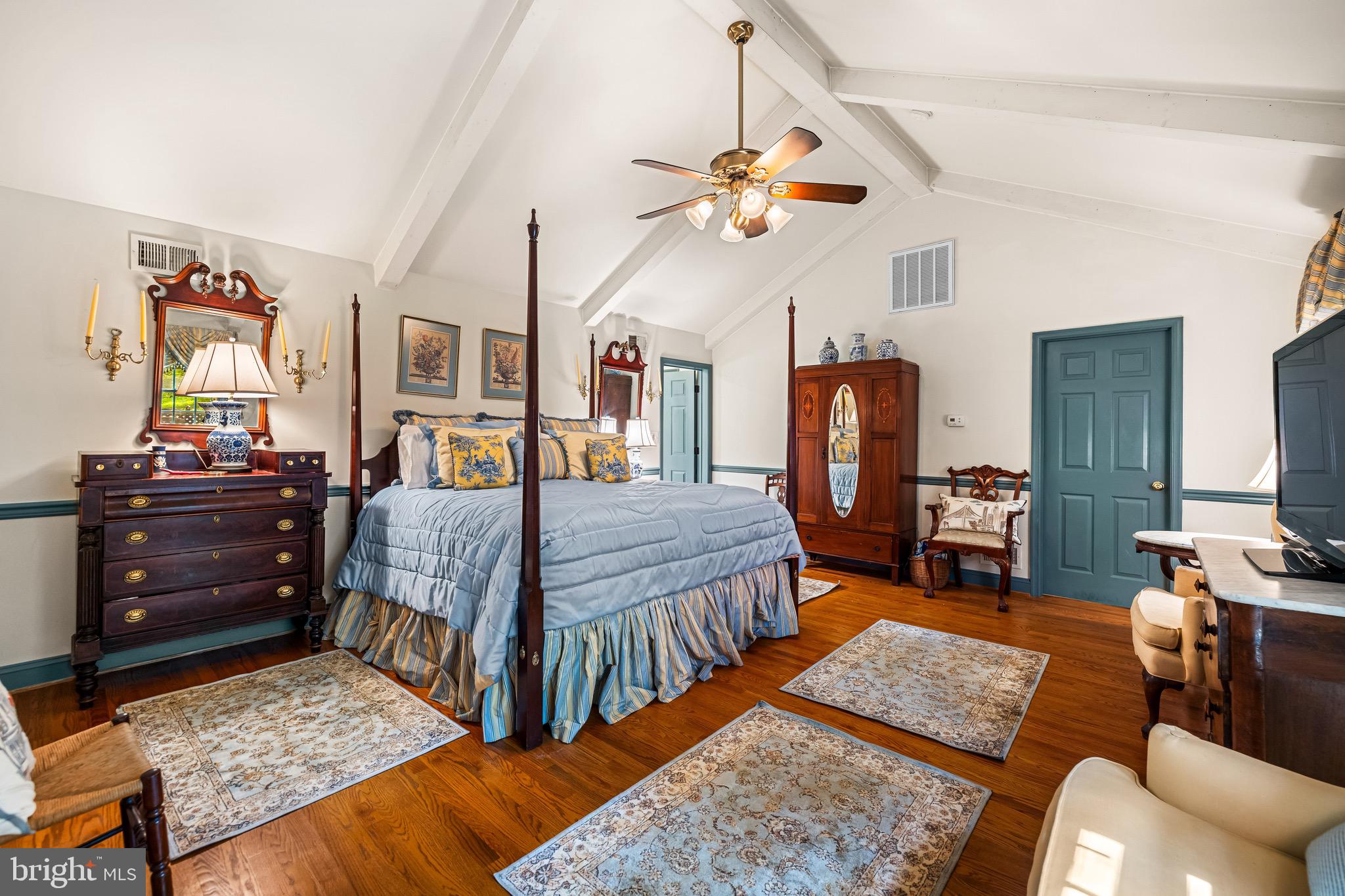 SUMMER HILL - Residential