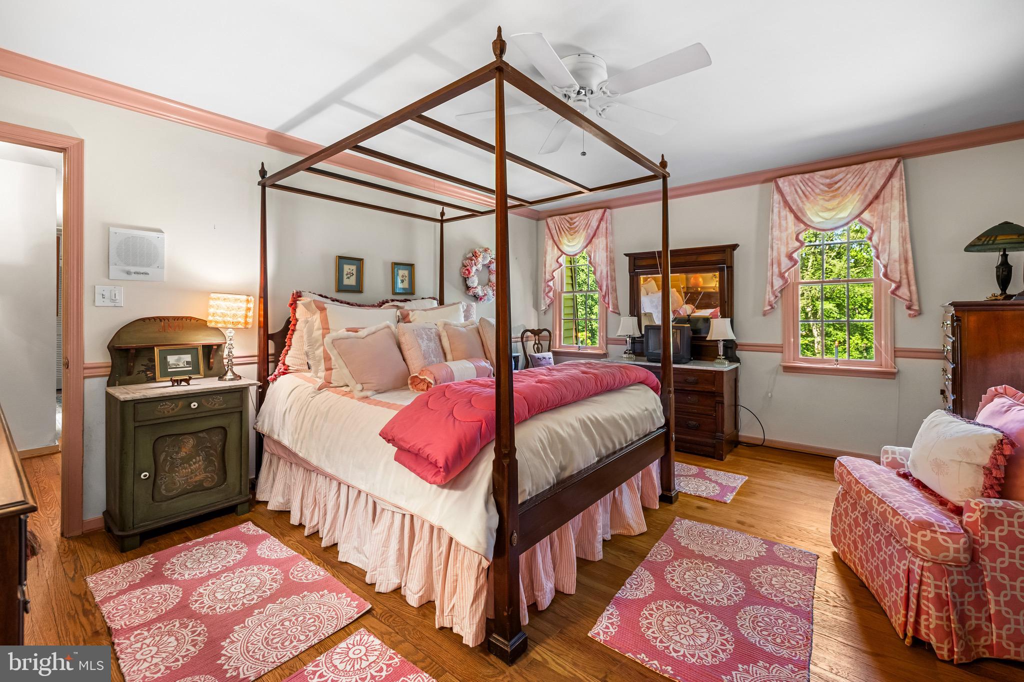 SUMMER HILL - Residential