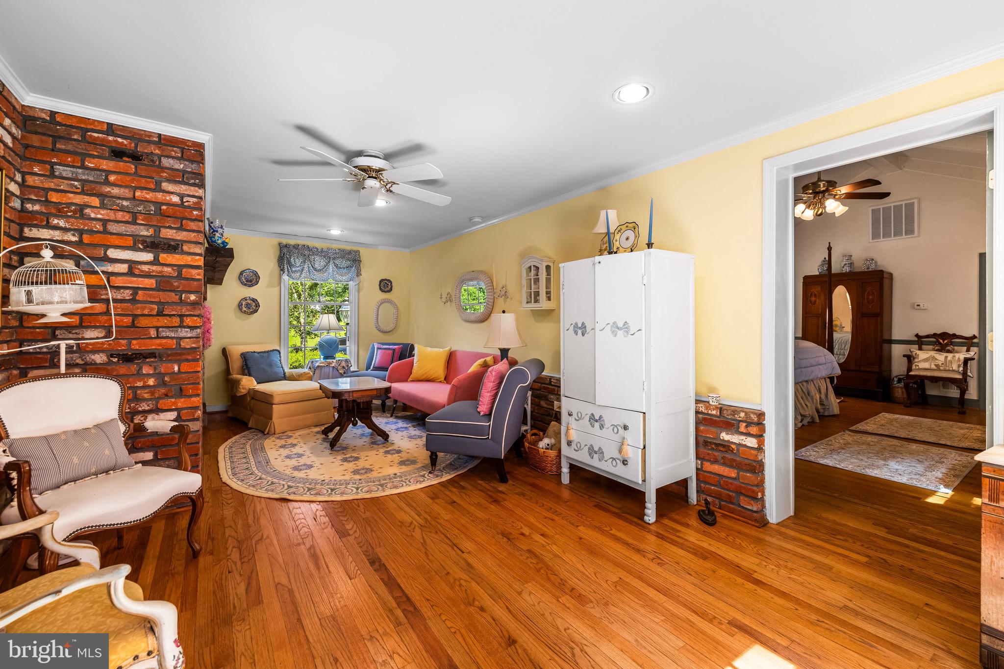 SUMMER HILL - Residential