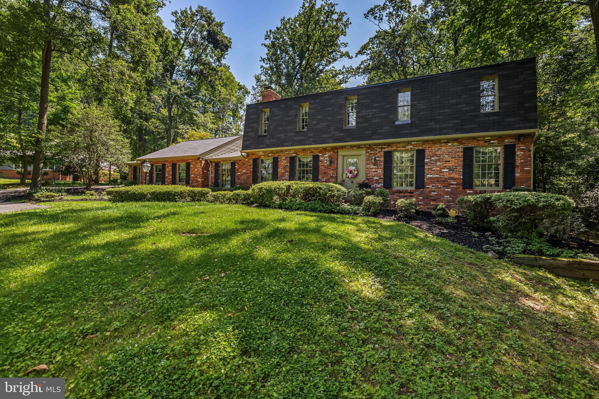 13701 SUMMER HILL DRIVE