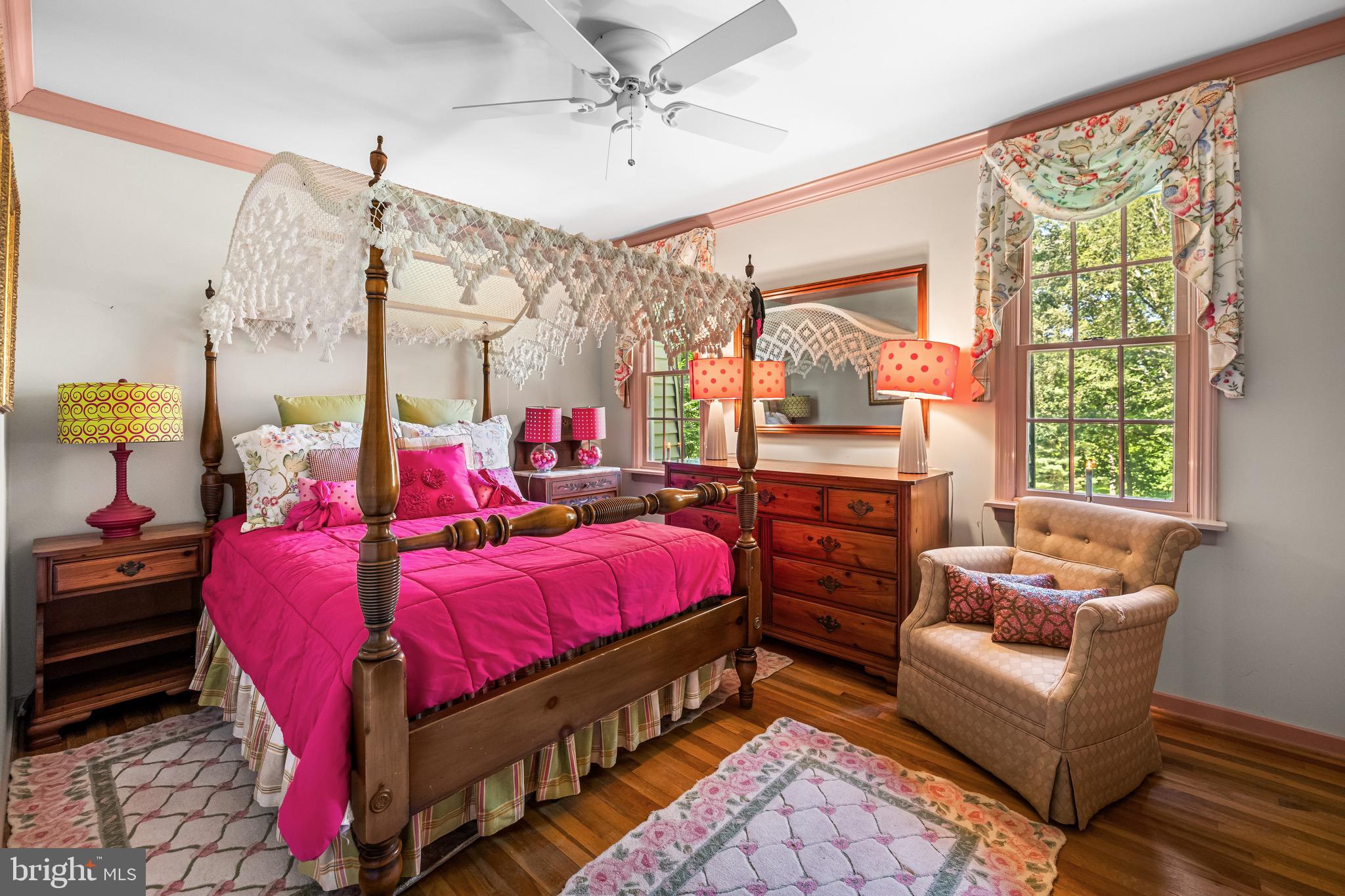 SUMMER HILL - Residential