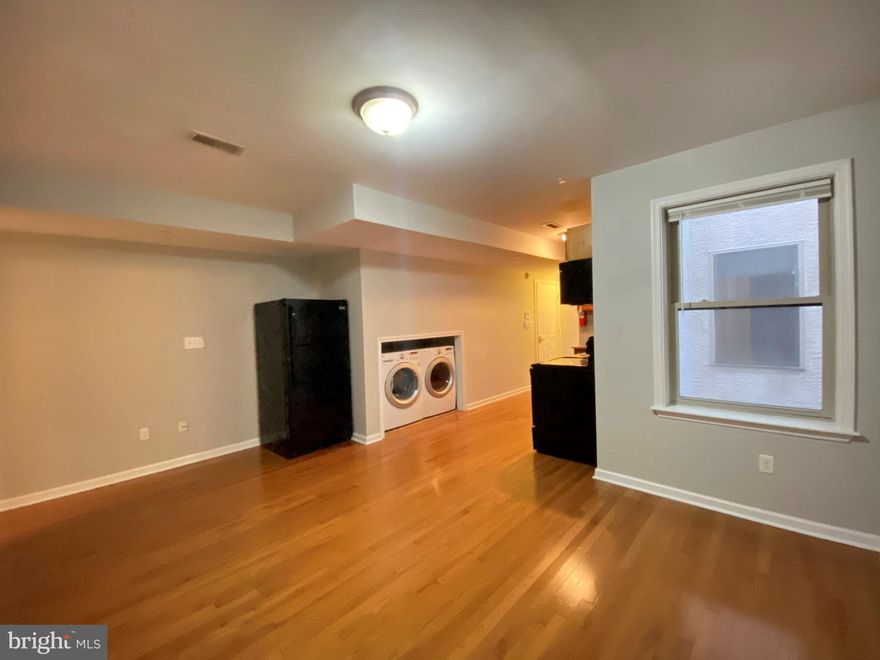 Room in Apartment for $500/Month – Available NOW! 

This spacious room in a 4-bedroom, 2-bath apartment at 1811 Cecil B Moore Ave is conveniently located near Temple University. The neighborhood offers easy access to local bars, shops, restaurants, and businesses on Cecil B Moore Avenue.

The apartment includes central AC and heating, and an in-unit washer and dryer. Hardwood floors run throughout the living area, with new LVP floors in the bedrooms. Your bedroom can comfortably fit a full-size bed, desk, and dresser. Tenants also have access to a large outdoor space. Bathrooms include a bathtub, ideal for those with children or pets.

The building is Section 8 approved, making it a practical option for voucher holders. With multiple rooms available, it’s perfect for those who wish to rent near friends or family.

Applicants must show a combined gross verifiable monthly income of at least 2.5 times the rent, a preferred credit score of 600 or higher (lower scores aren’t automatic disqualifiers), no open collections, and at least one year of positive rental and employment history. No eviction judgments within the past four years.

Each application is reviewed individually, and strong income, references, or a qualified co‑signer may offset weaker areas, though approval isn’t guaranteed. Bank statements may be requested. No pets are allowed. Each bedroom is for single occupancy only (one person per room). All applicants must be 18 or older.

First month’s rent, last month’s rent, and a security deposit are due at move‑in. Tenants cover all utilities, including a $20‑per‑person month water fee. RE/MAX Plus complies with all fair housing laws.