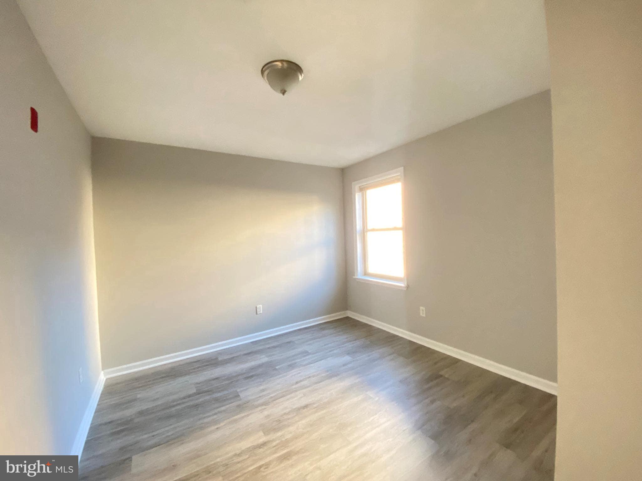 TEMPLE UNIVERSITY - Residential Lease