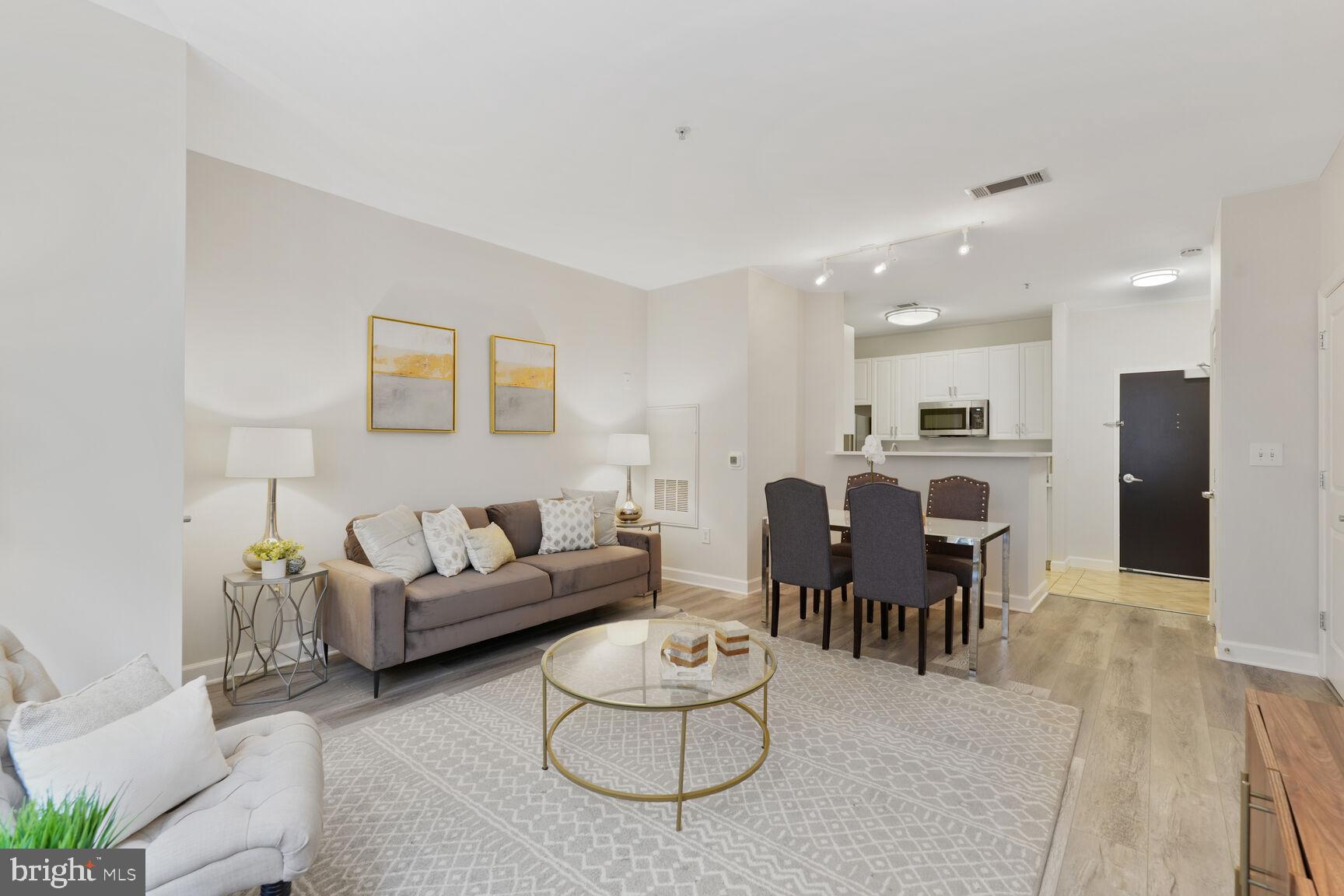 1111 25TH STREET NW 404