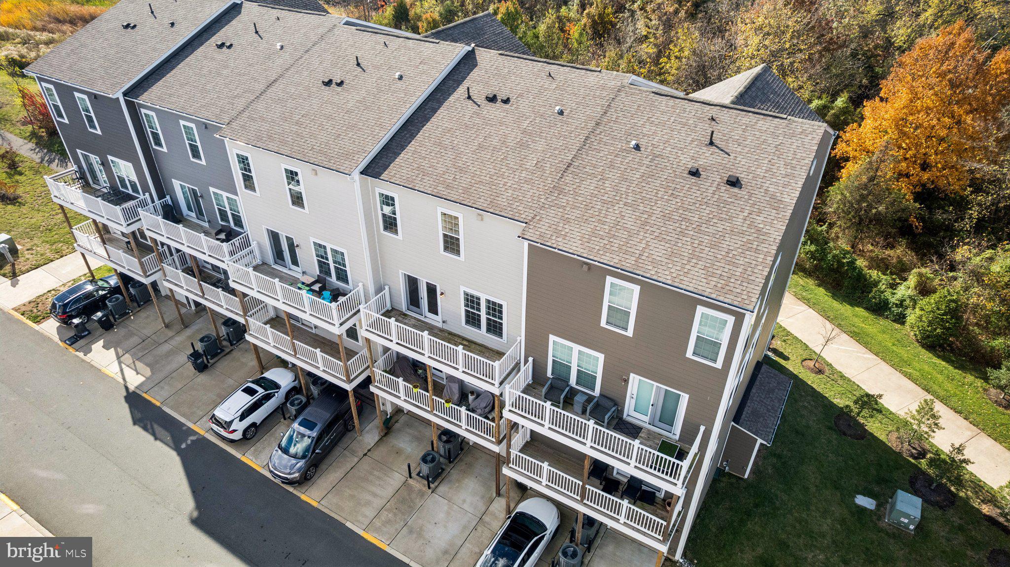 HEATHCOTE COMMONS CONDOMINIUMS - Residential