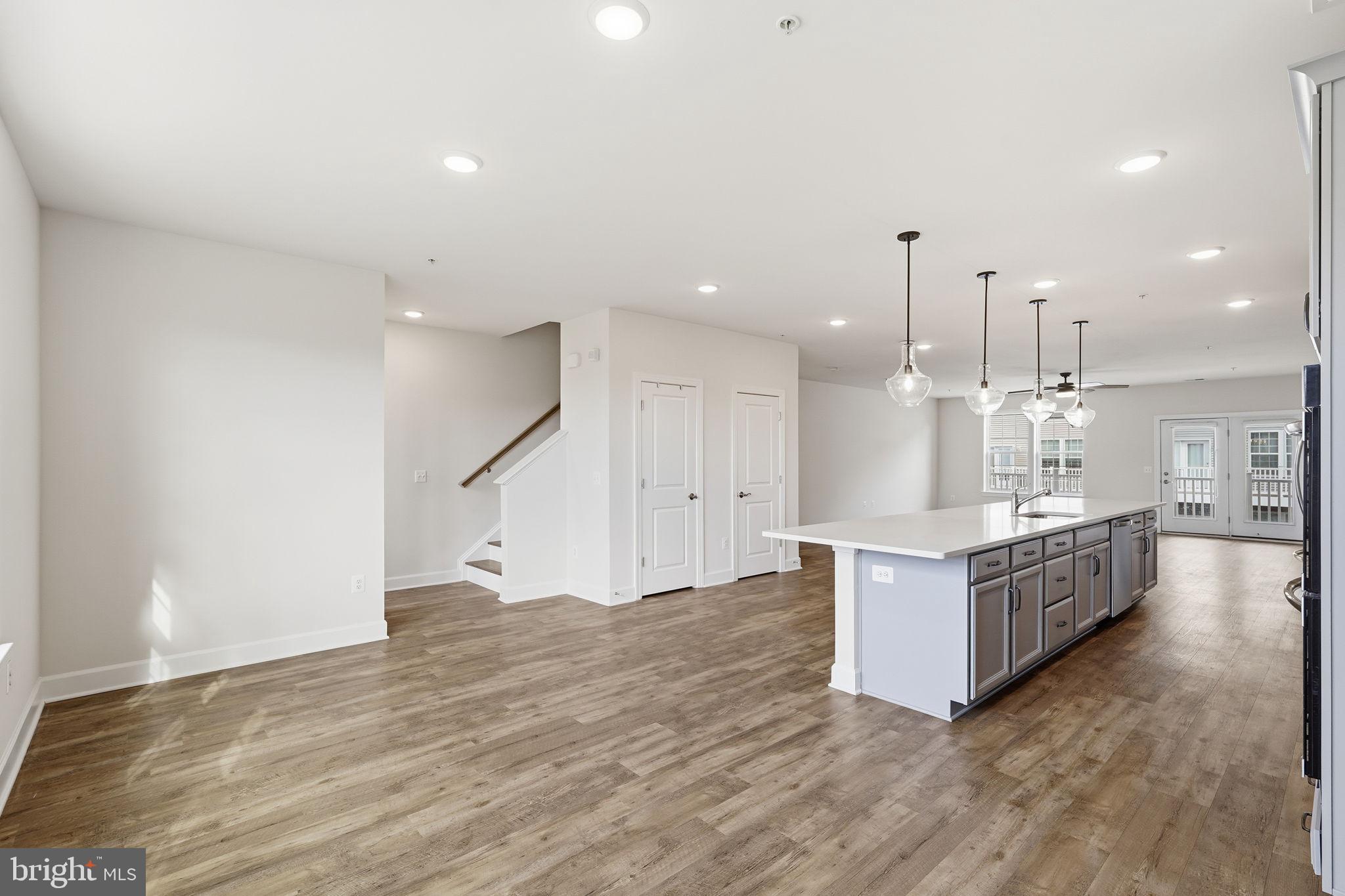 HEATHCOTE COMMONS CONDOMINIUMS - Residential