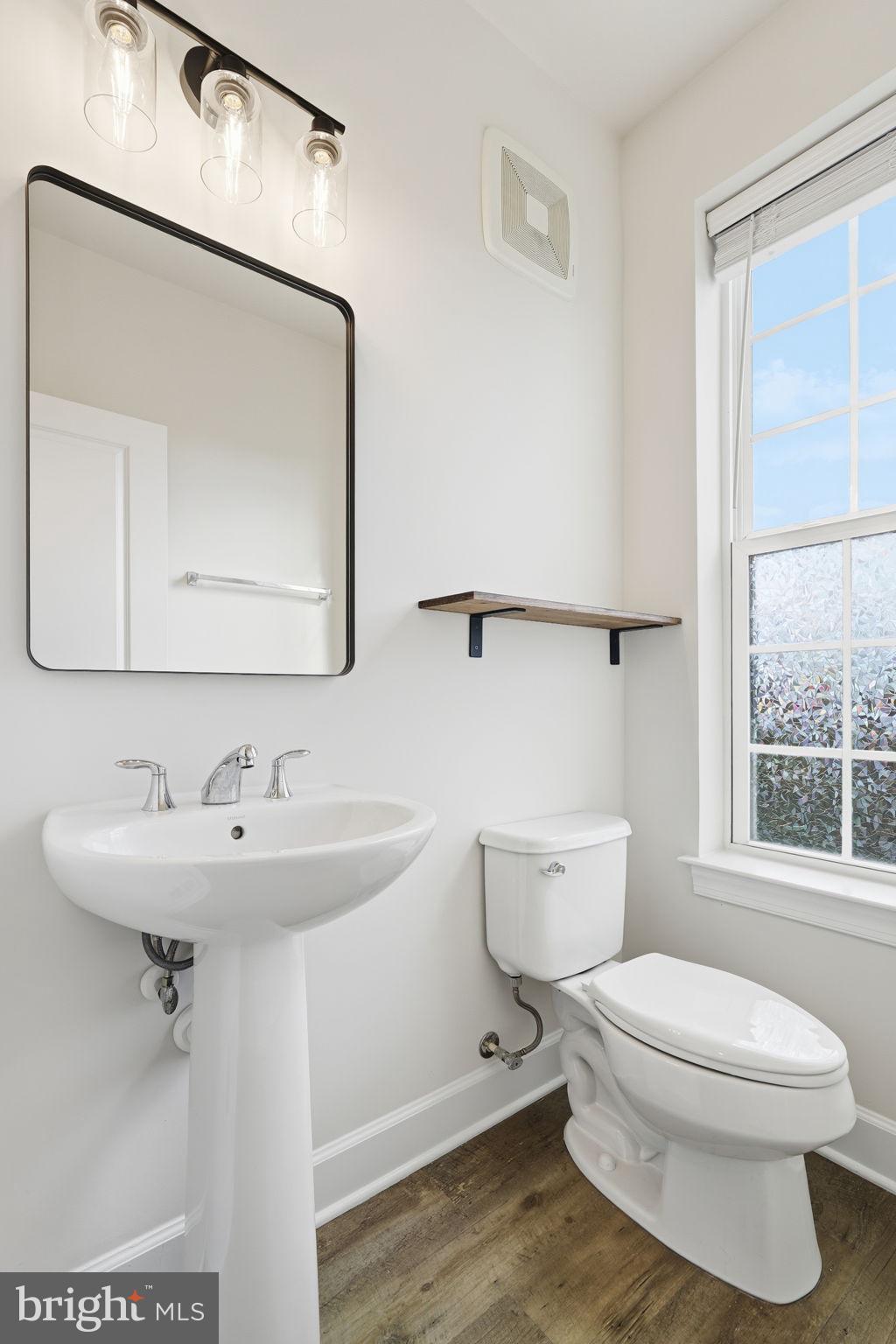 HEATHCOTE COMMONS CONDOMINIUMS - Residential