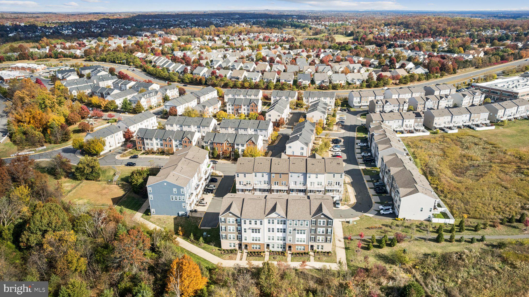 HEATHCOTE COMMONS CONDOMINIUMS - Residential