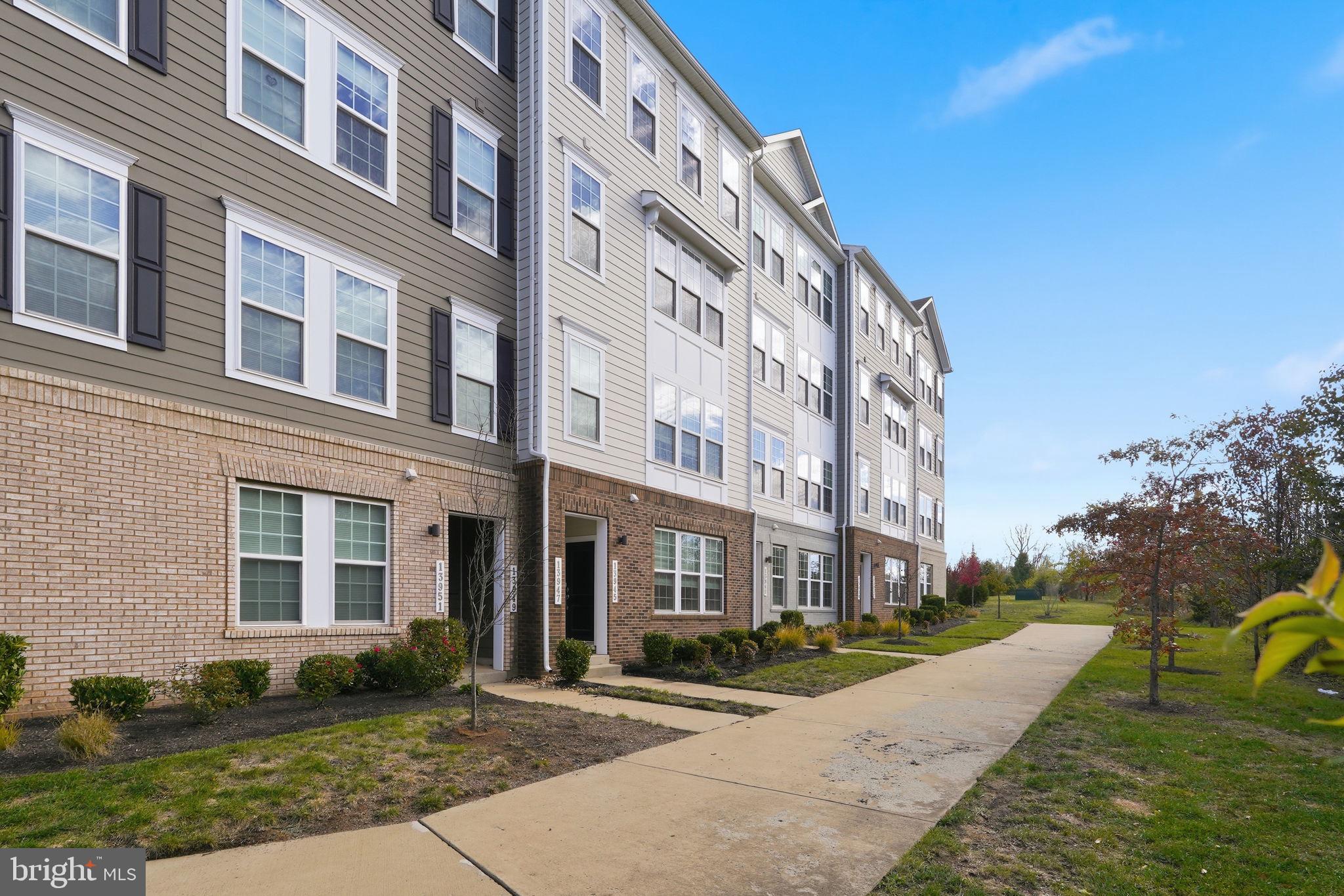 HEATHCOTE COMMONS CONDOMINIUMS - Residential