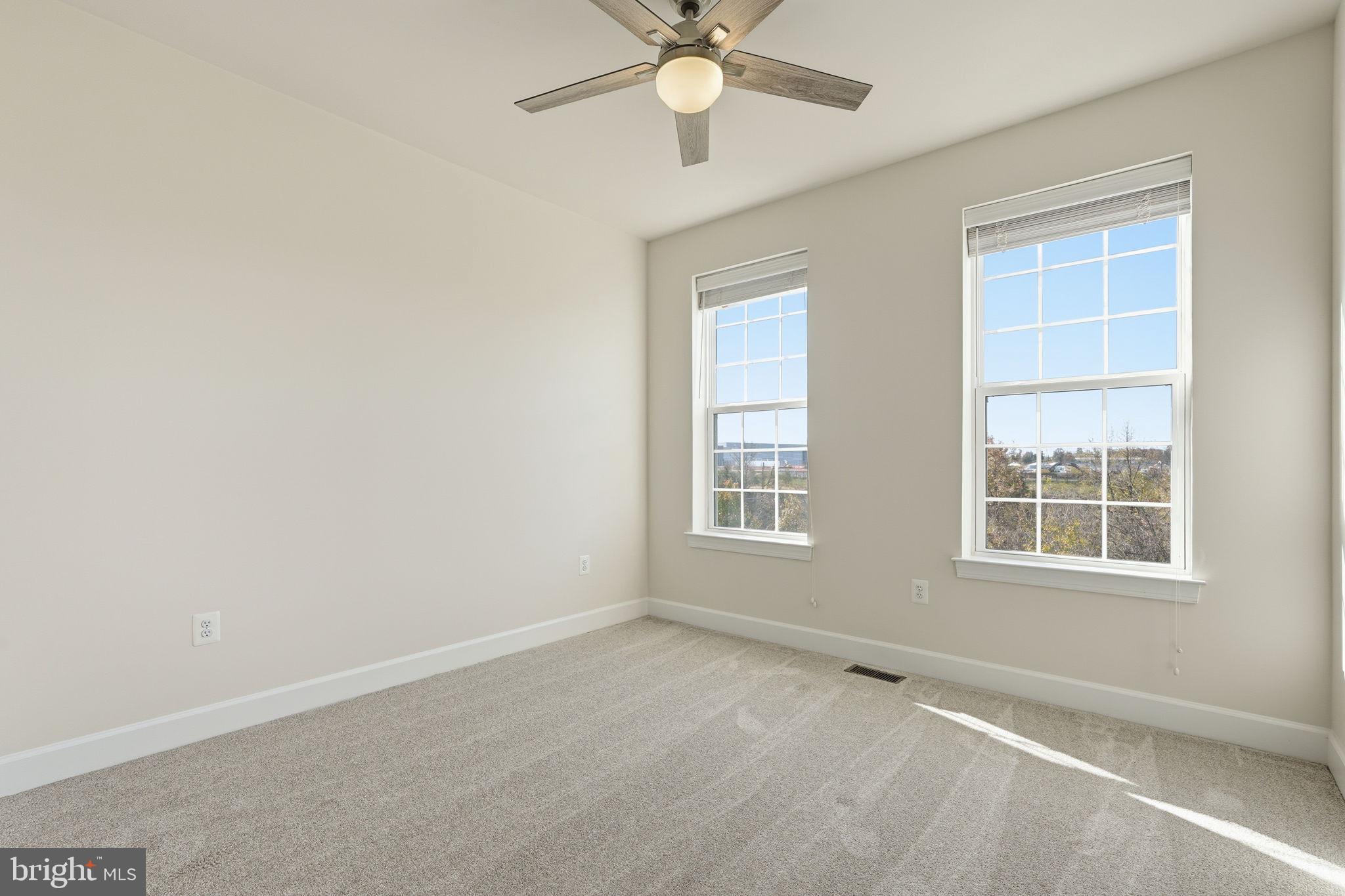 HEATHCOTE COMMONS CONDOMINIUMS - Residential