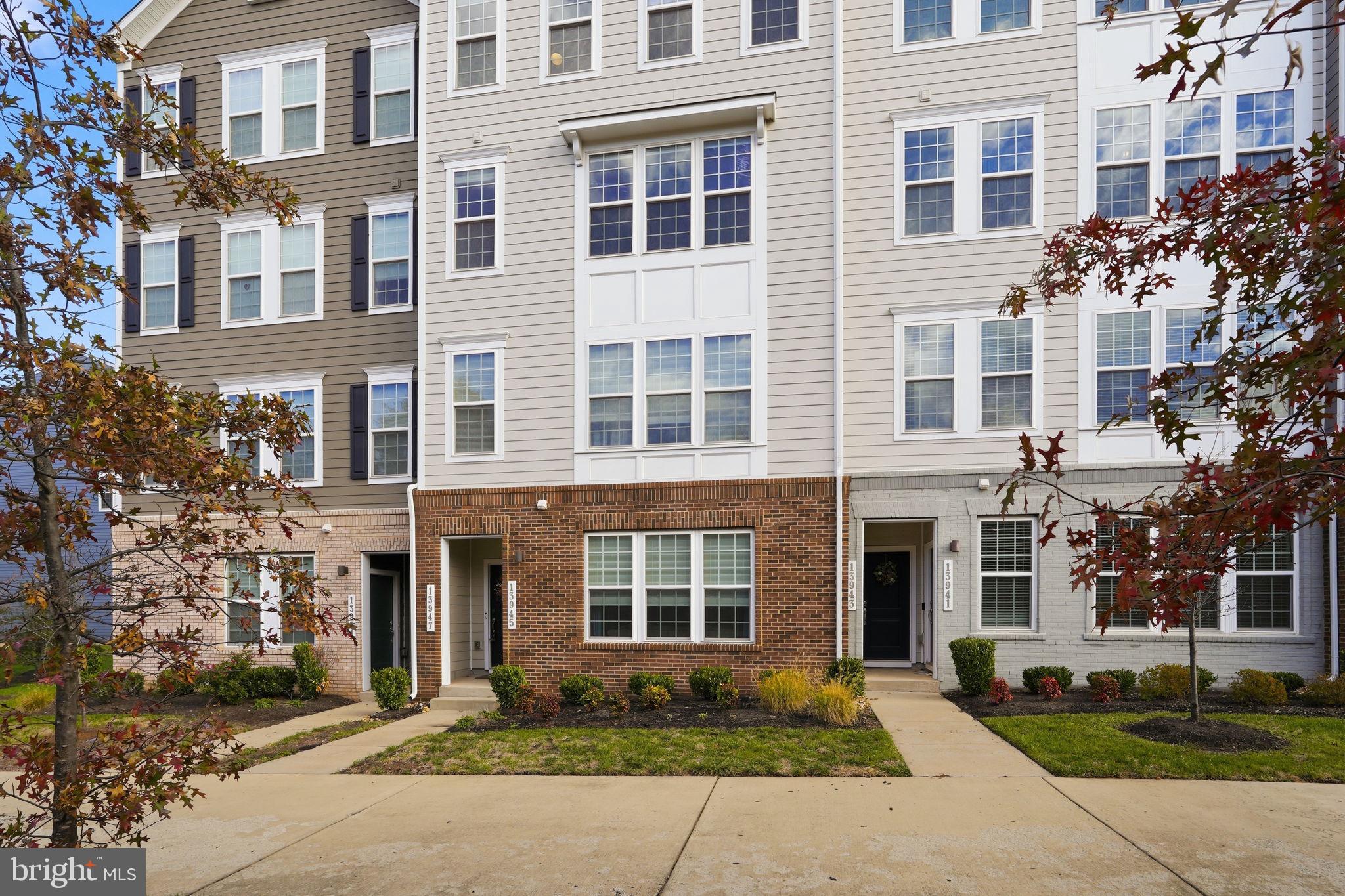 HEATHCOTE COMMONS CONDOMINIUMS - Residential