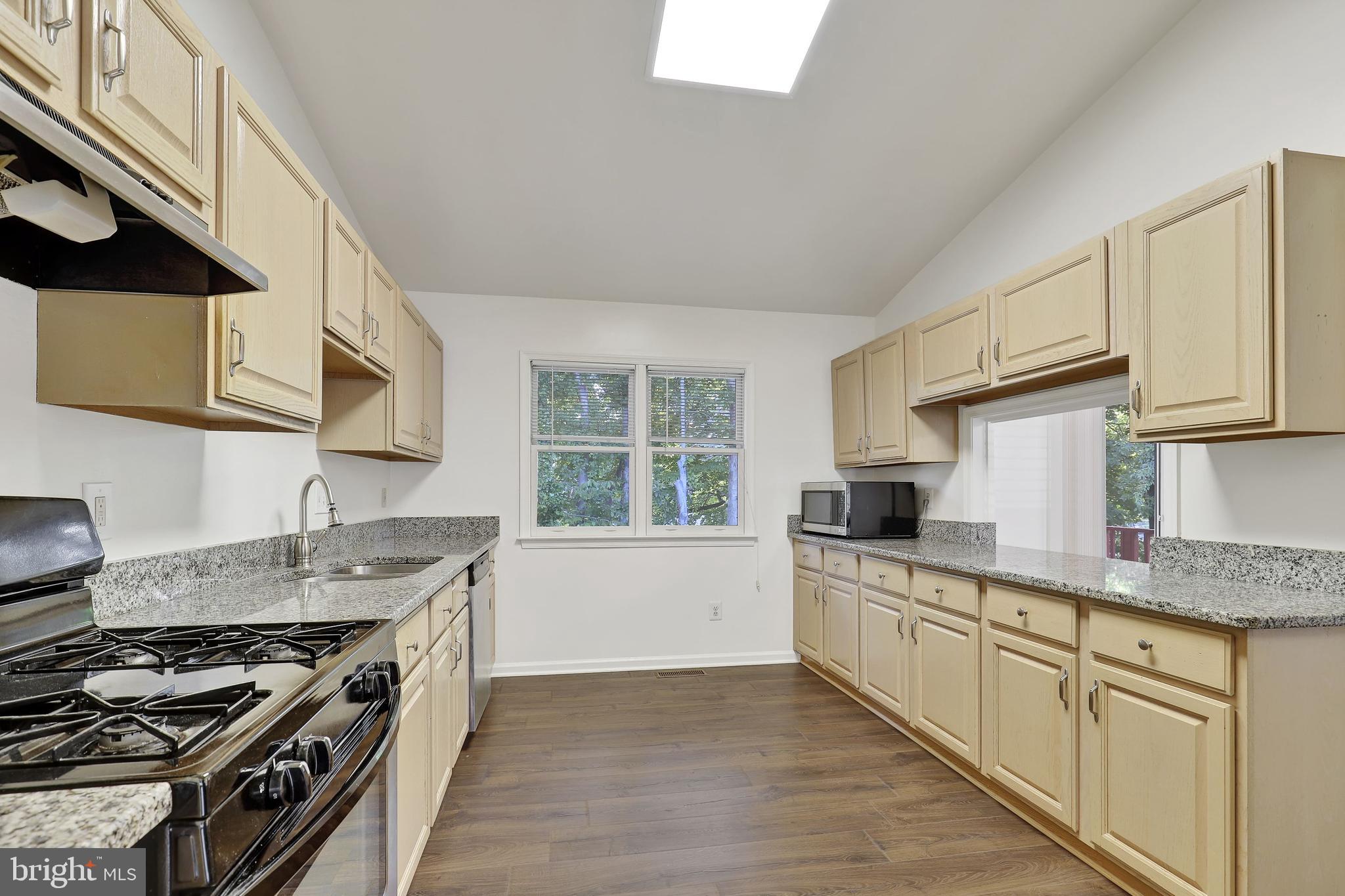 MANTUA HILLS - Residential Lease