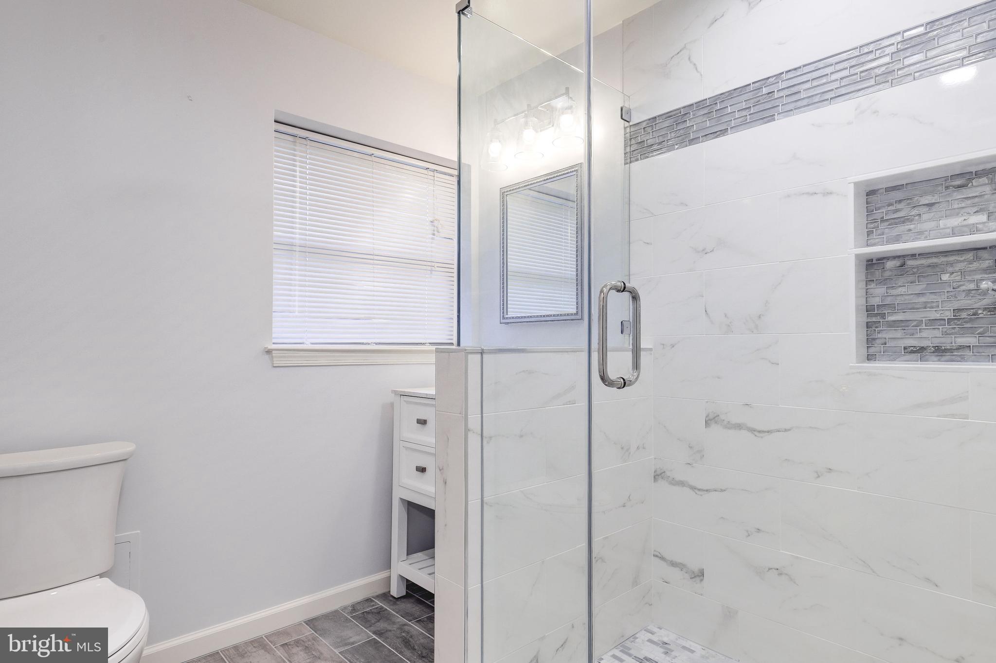 MANTUA HILLS - Residential Lease