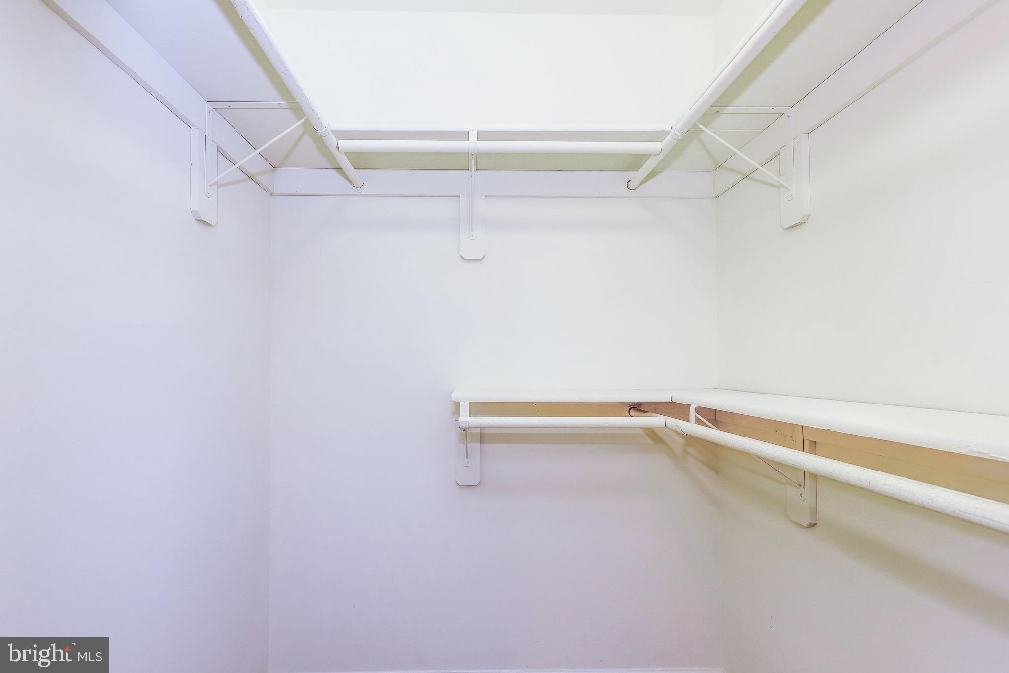 MANTUA HILLS - Residential Lease