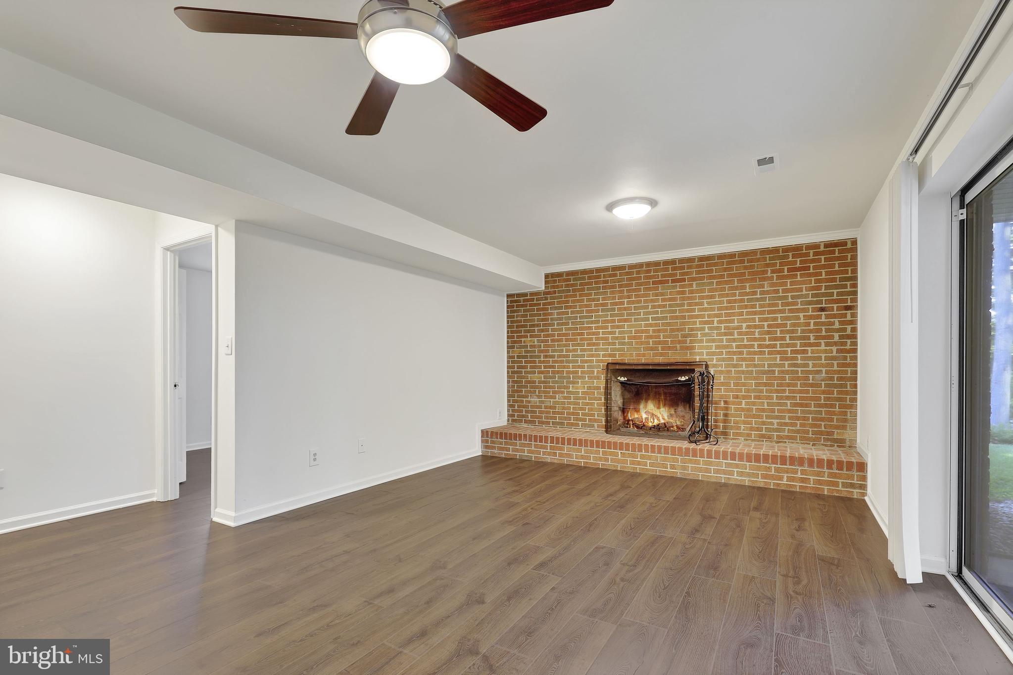 MANTUA HILLS - Residential Lease