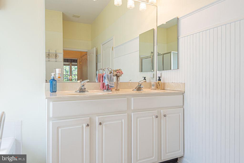 OCEAN PINES - THE PARKE - Residential