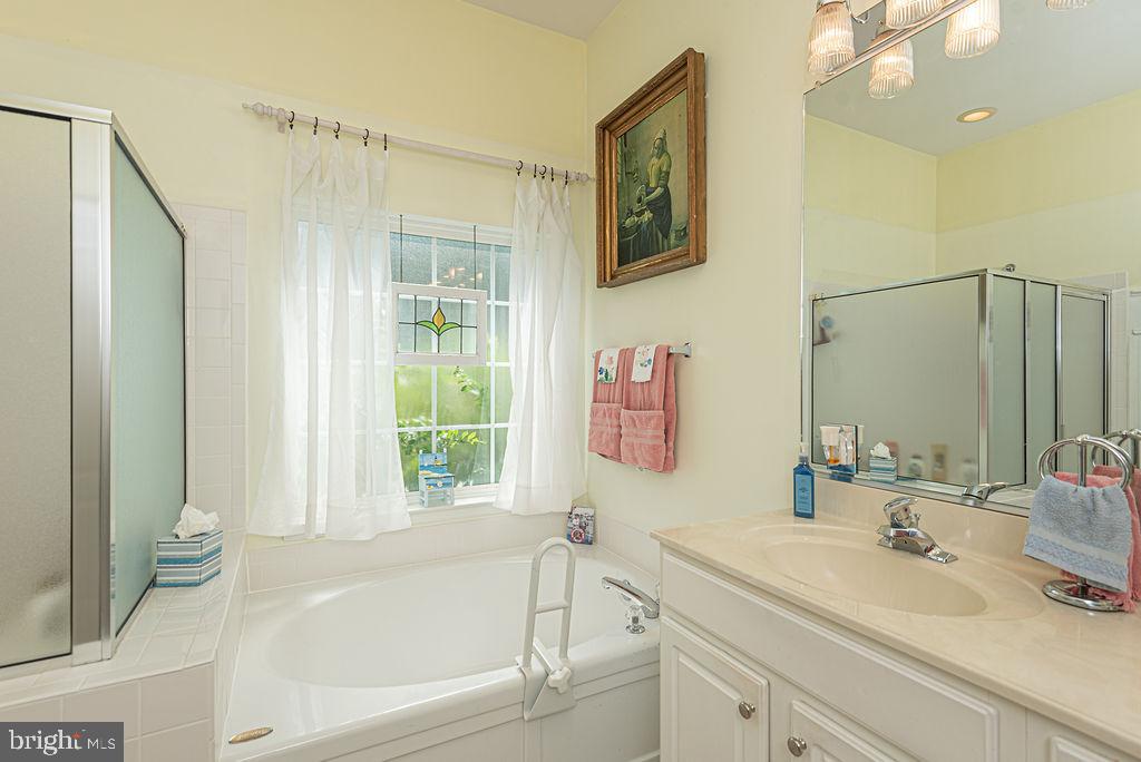 OCEAN PINES - THE PARKE - Residential