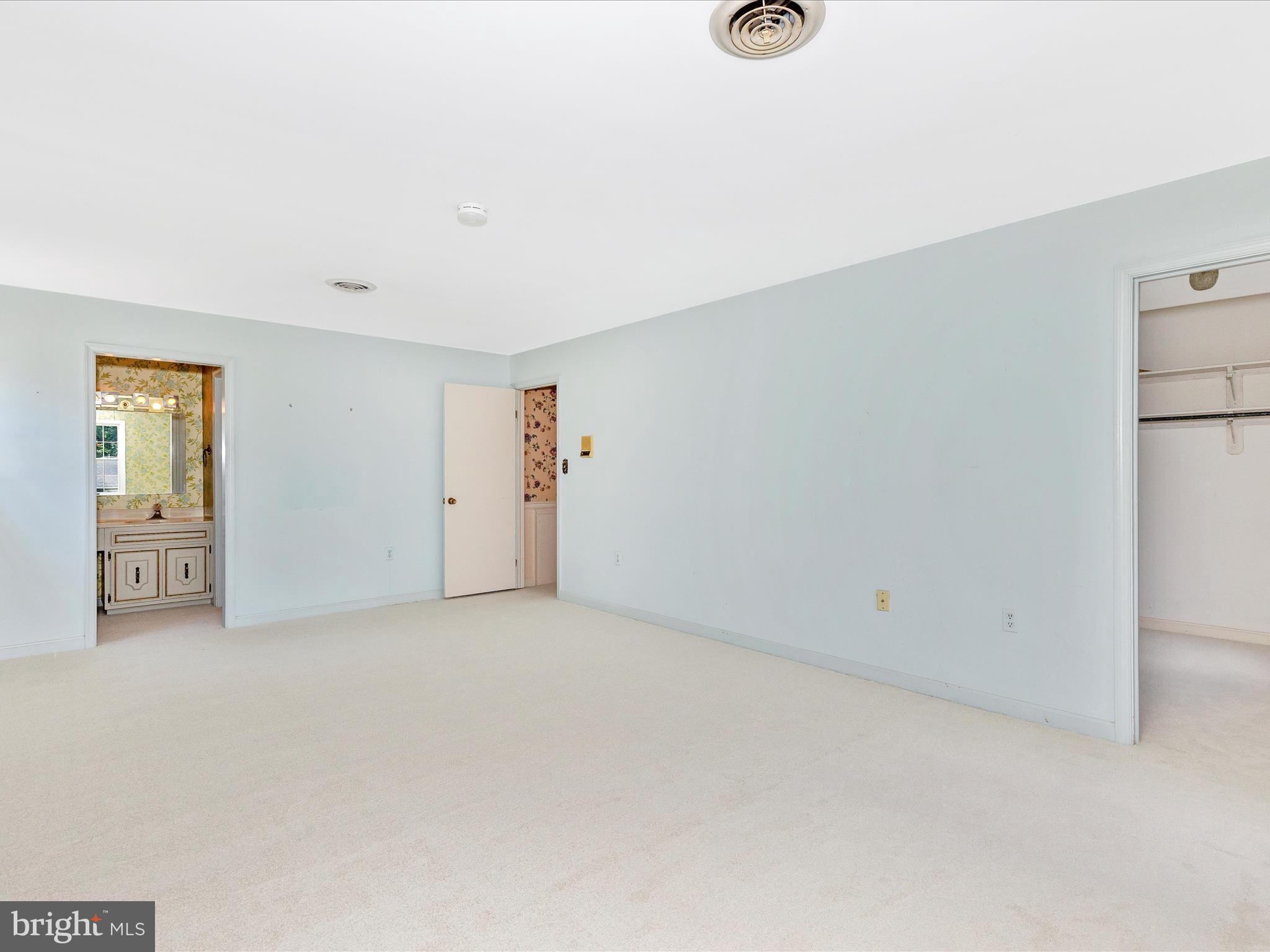 CLOVER HILL - Residential