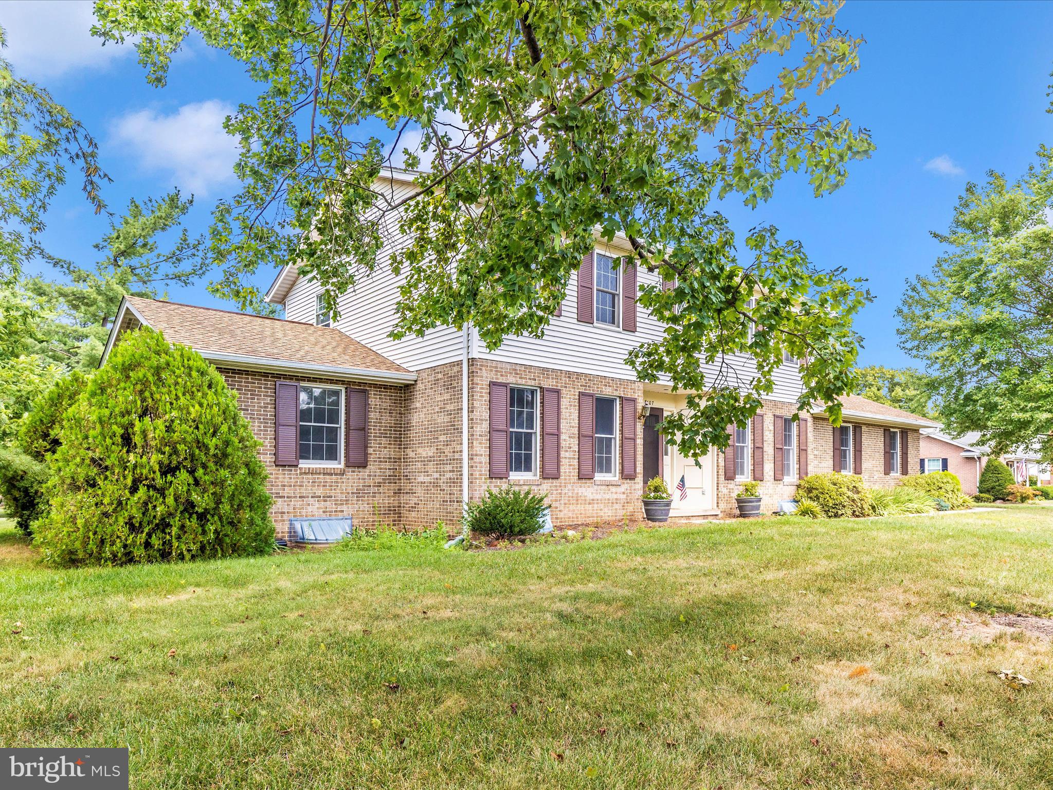 CLOVER HILL - Residential