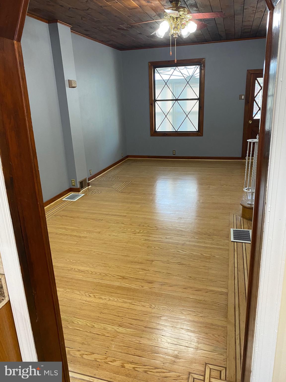 FRANKFORD - Residential