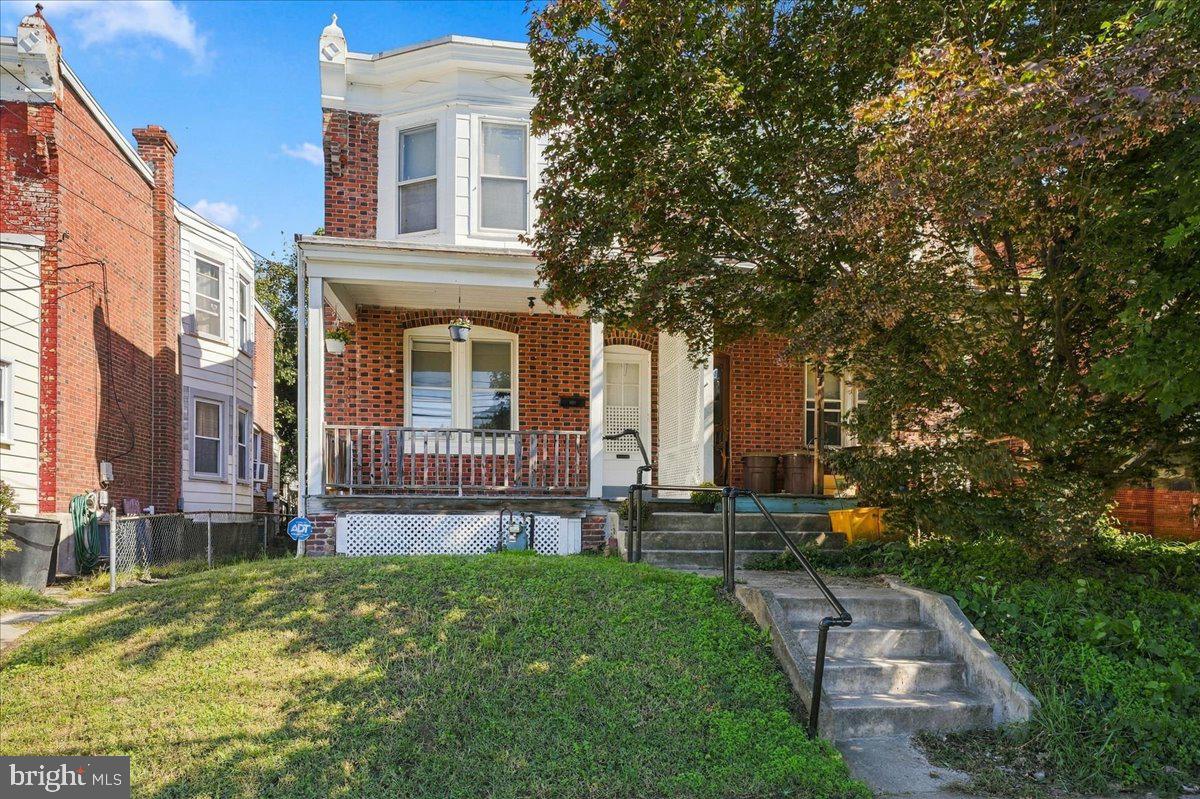 209 RHODES AVENUE