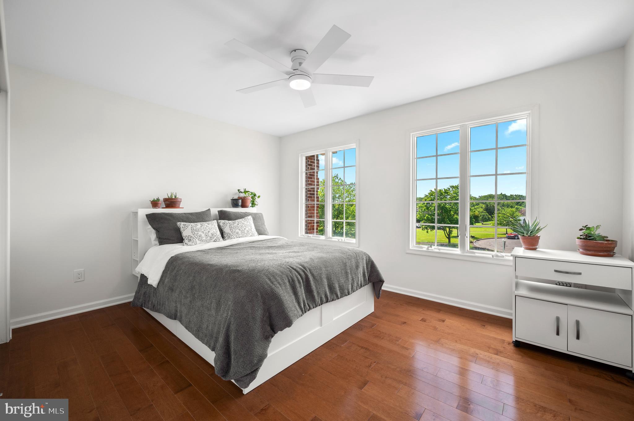 APRIL HILL - Residential