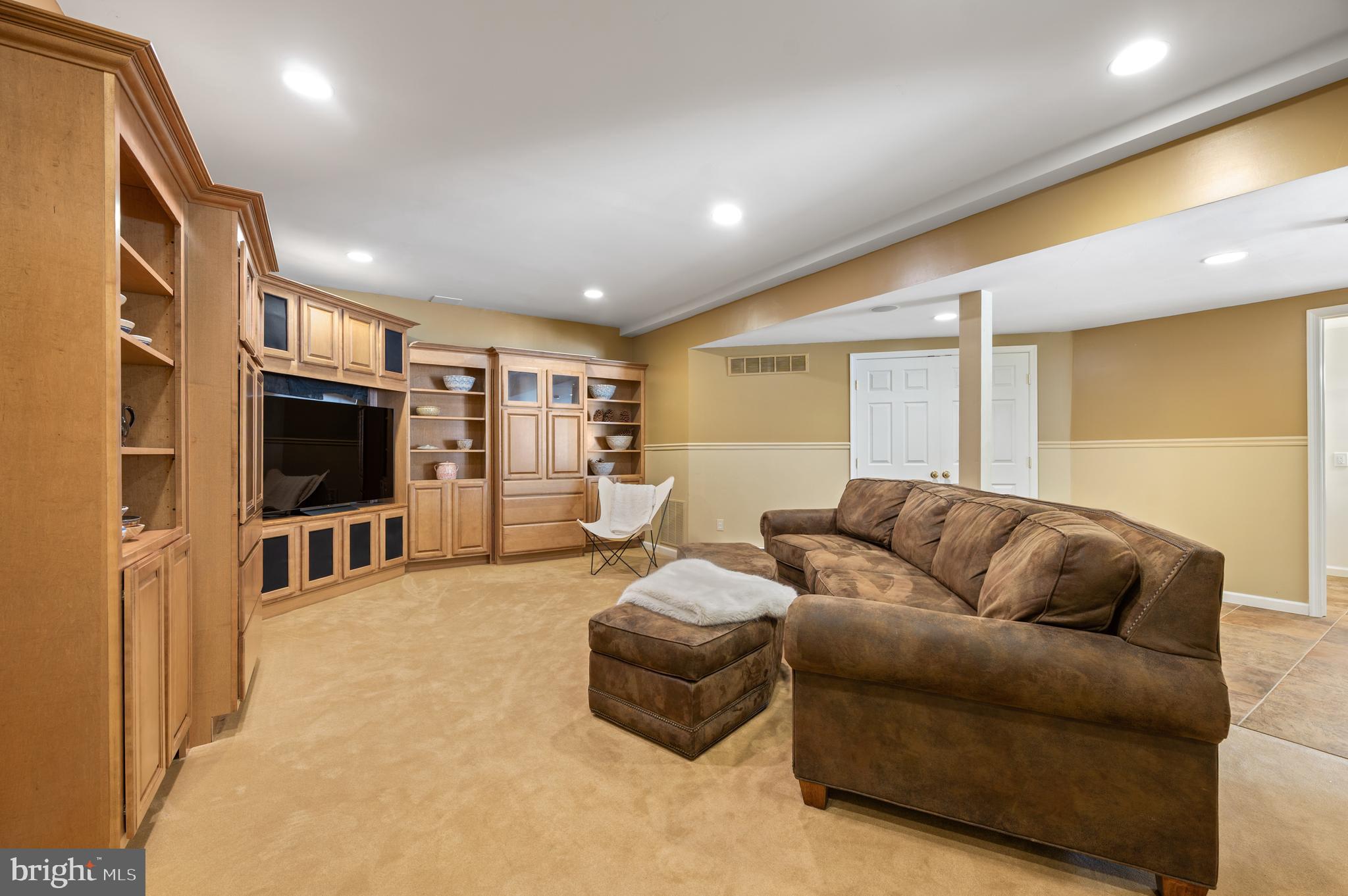 APRIL HILL - Residential