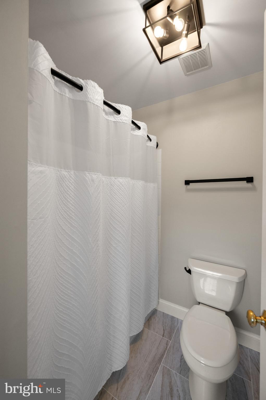 APRIL HILL - Residential