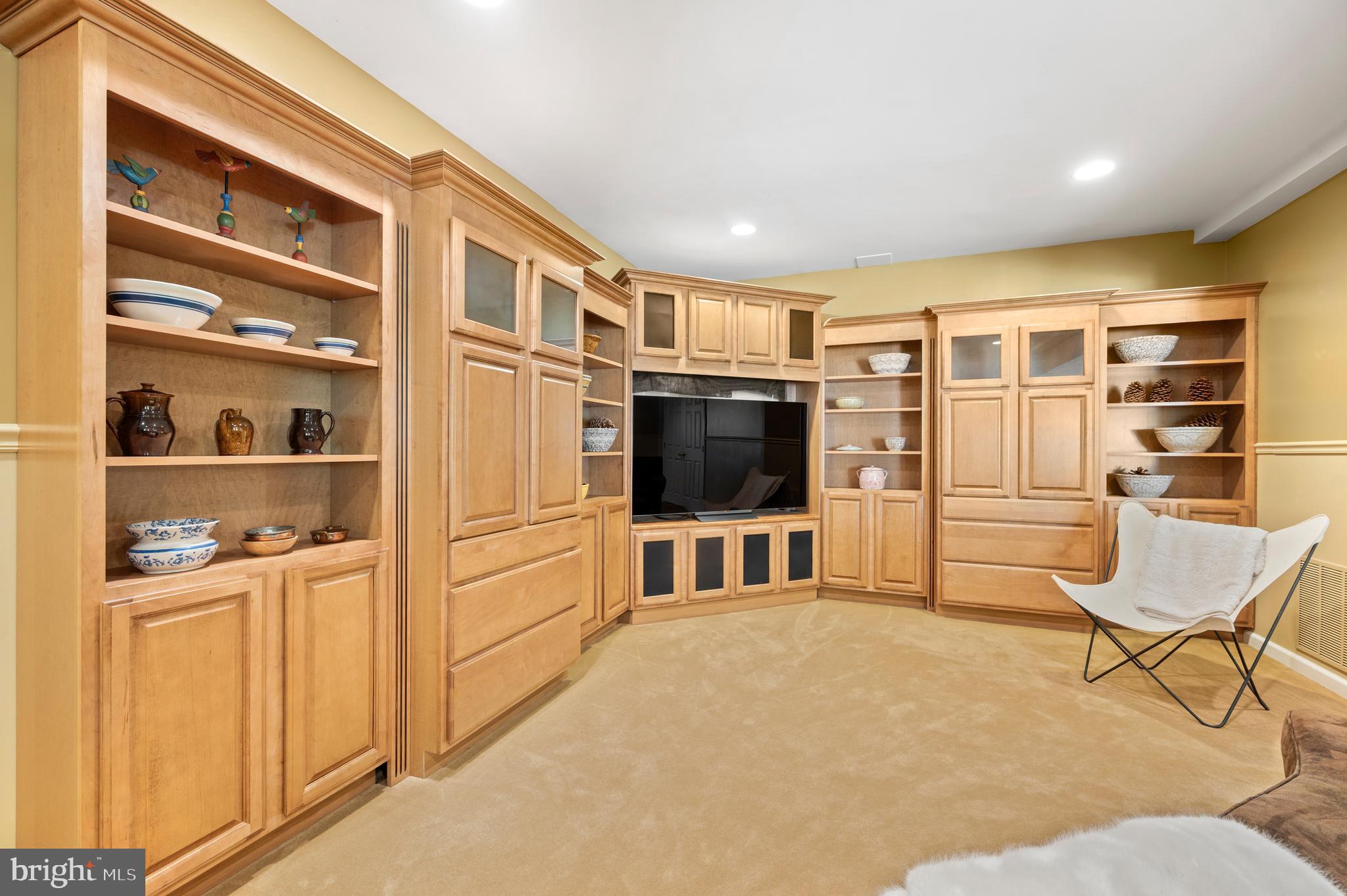 APRIL HILL - Residential