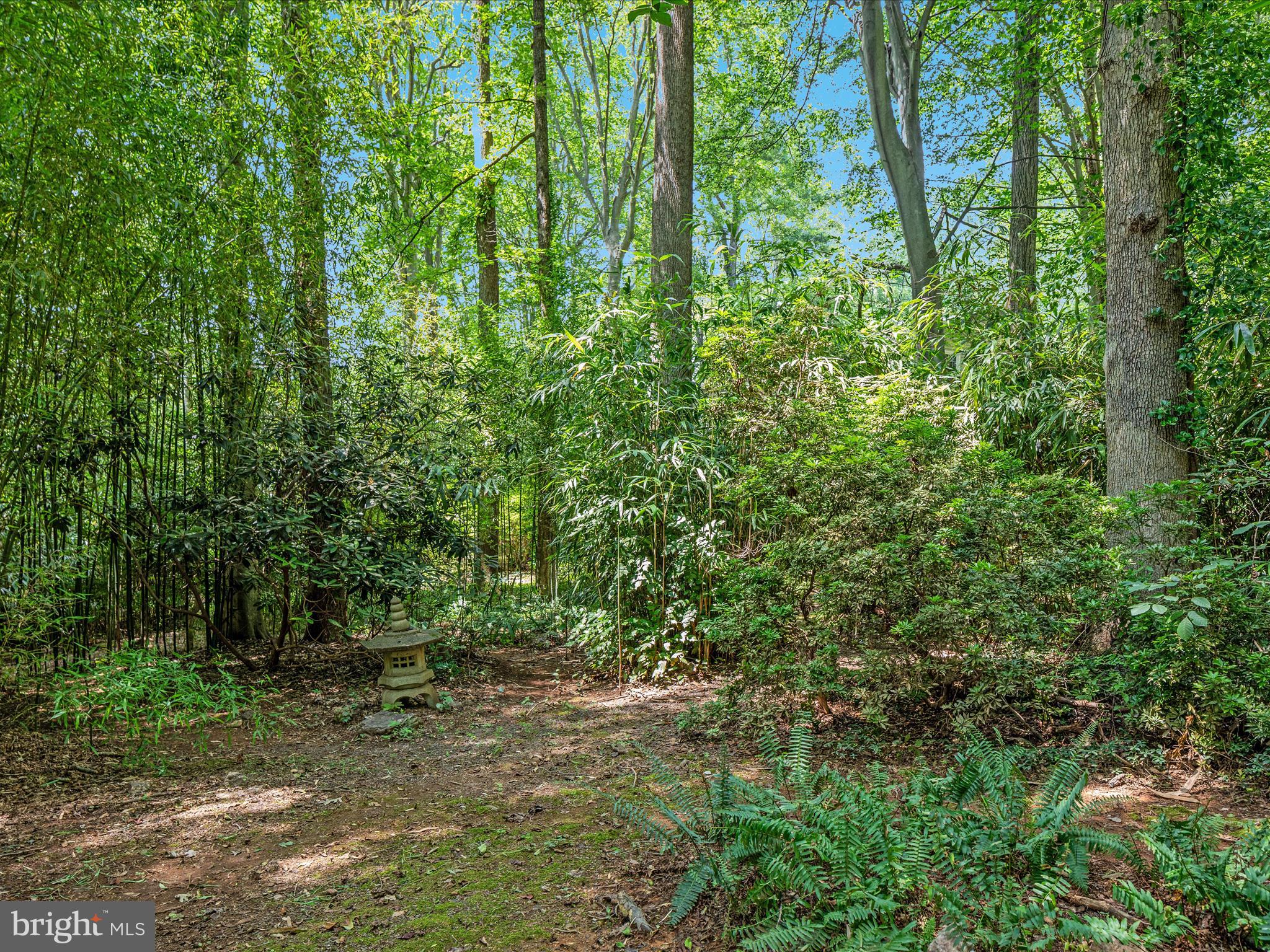 EDGELEA - Residential