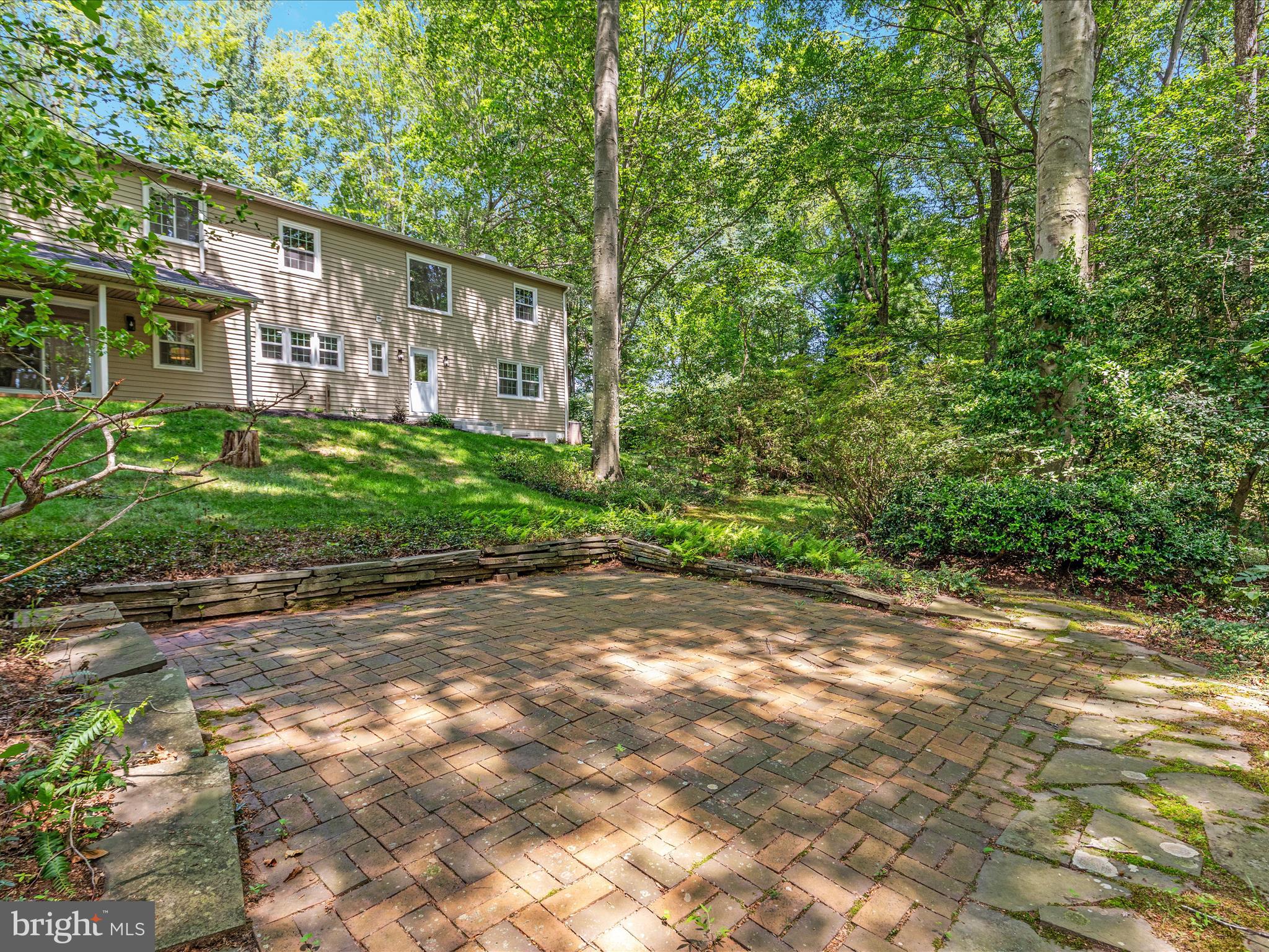 EDGELEA - Residential