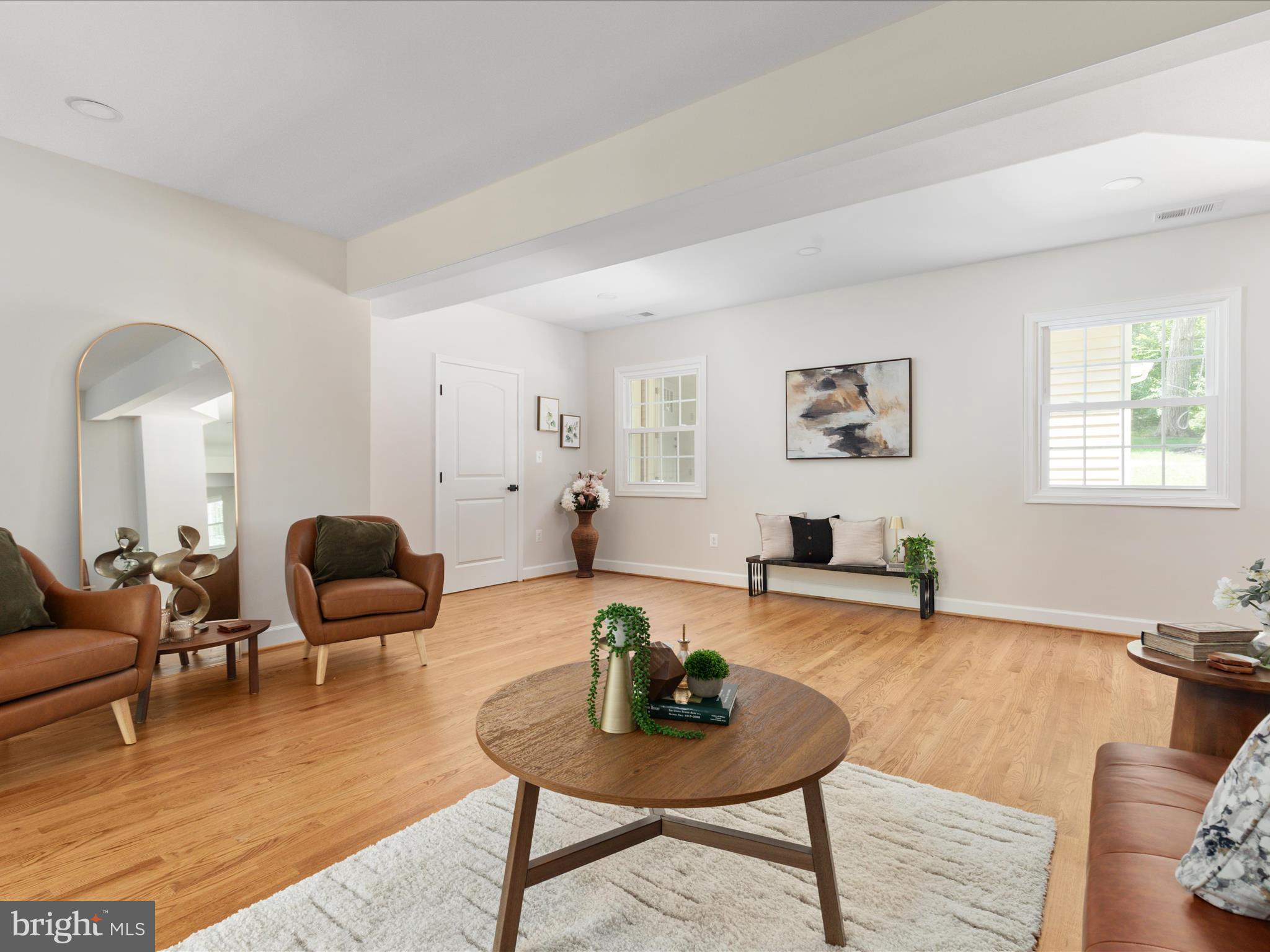 EDGELEA - Residential