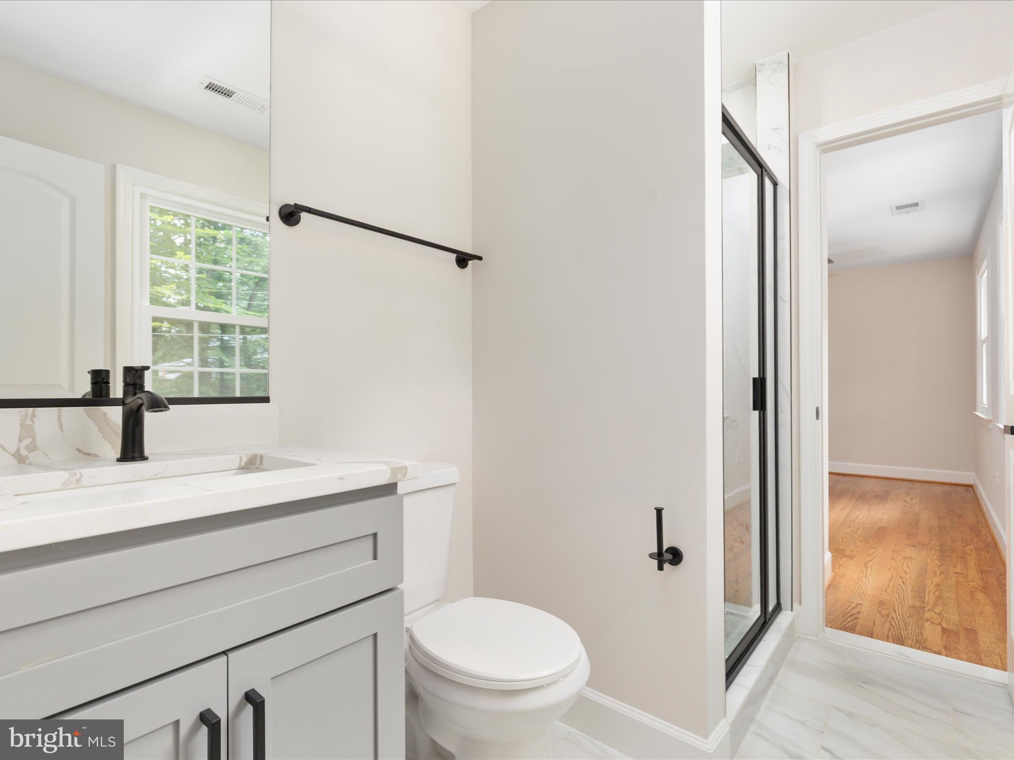 EDGELEA - Residential