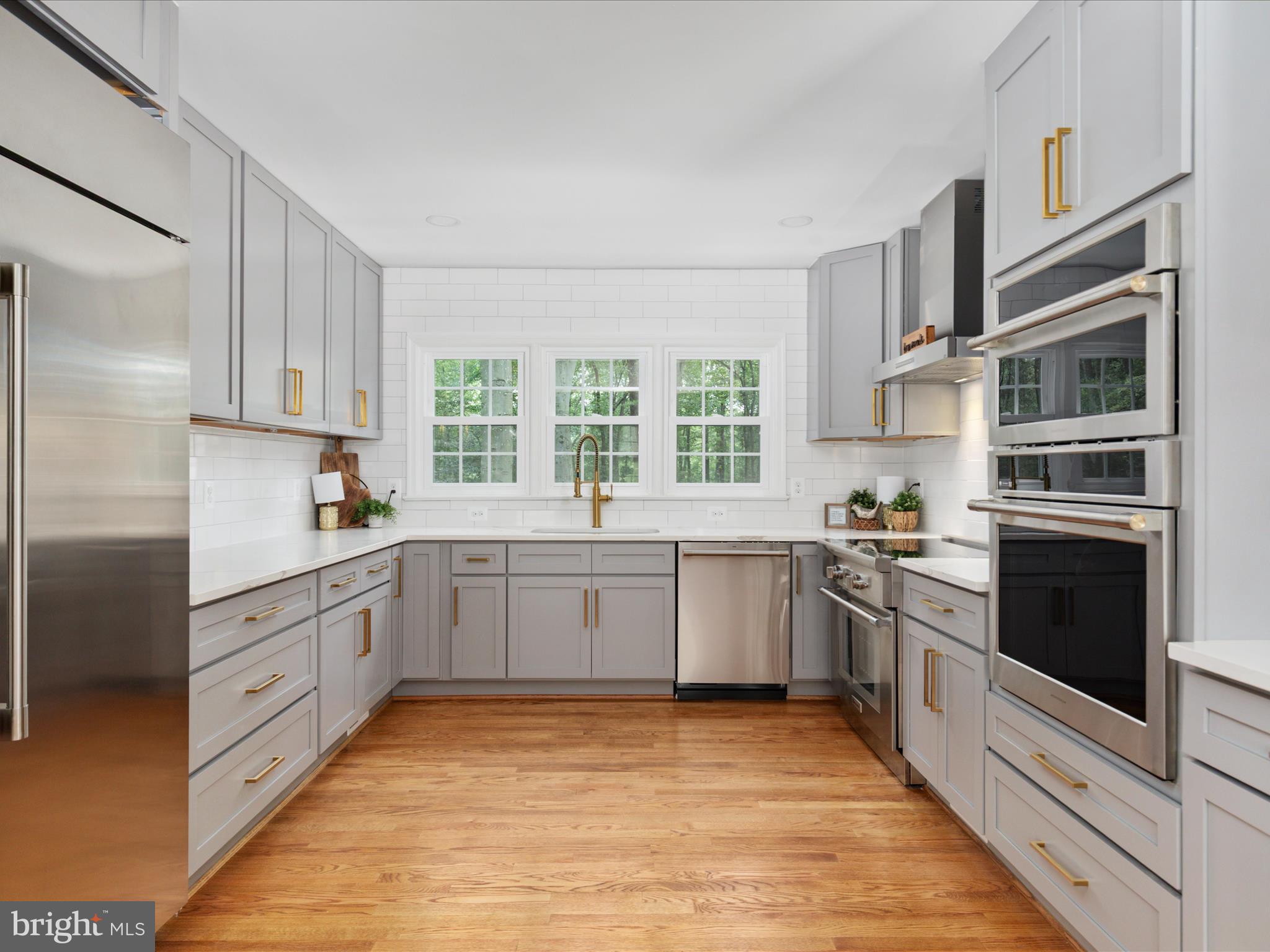 EDGELEA - Residential