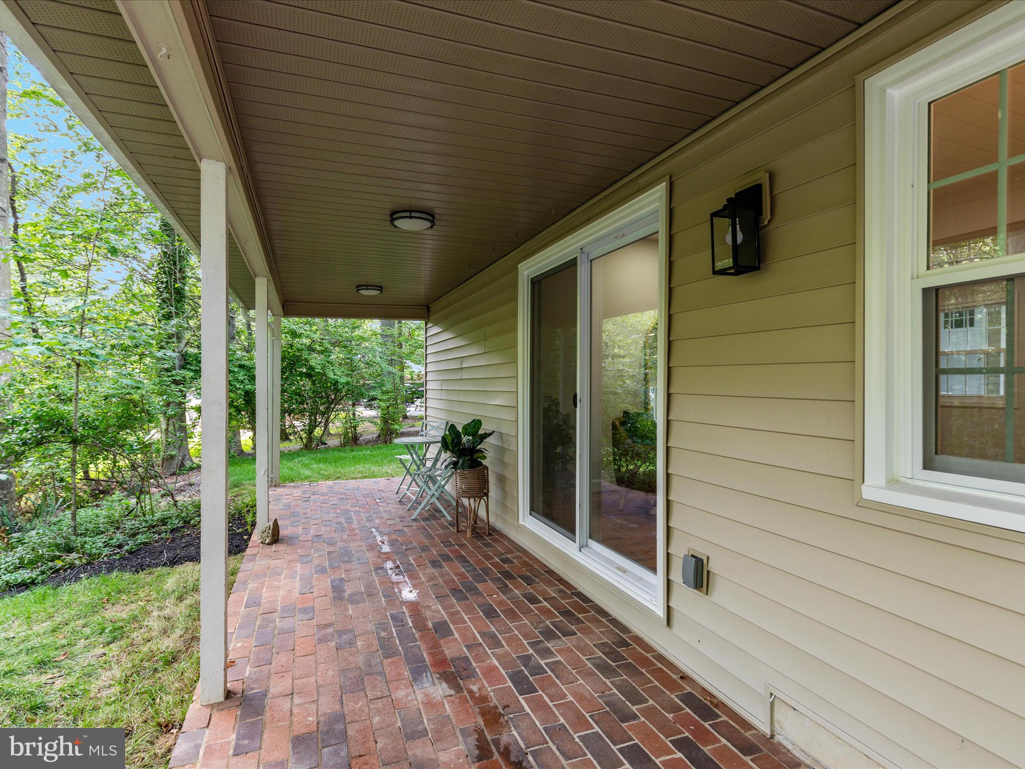 EDGELEA - Residential