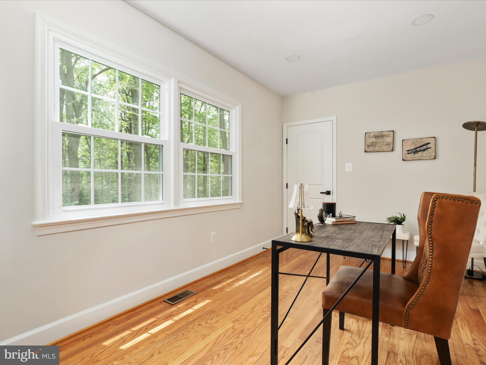 EDGELEA - Residential