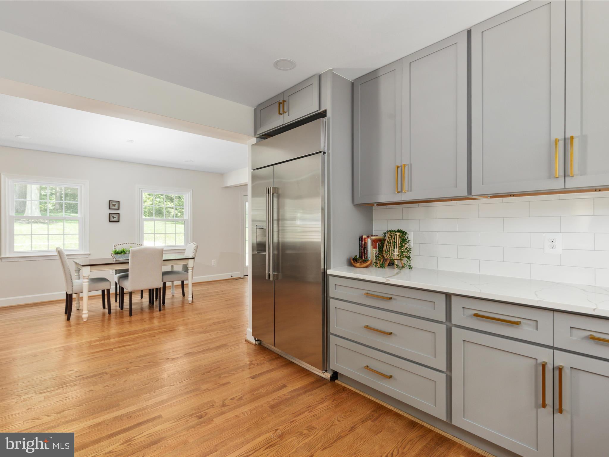 EDGELEA - Residential