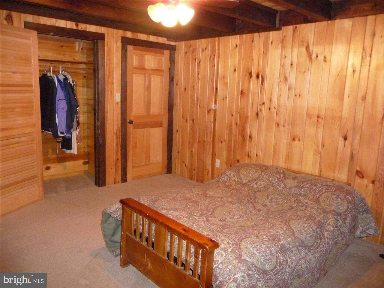 PLEASANT VALLEY GOLF COURSE - Residential