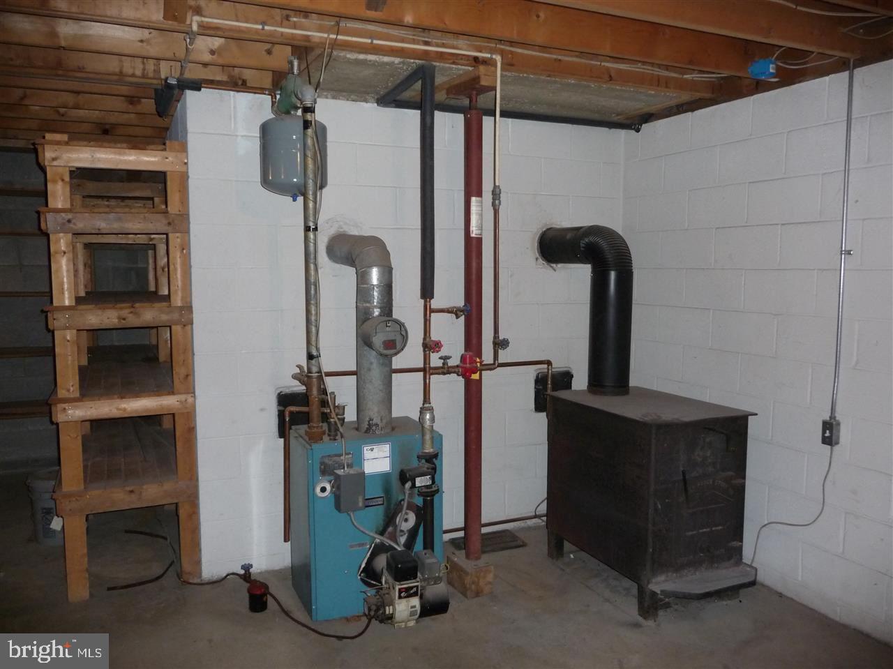 PLEASANT VALLEY GOLF COURSE - Residential