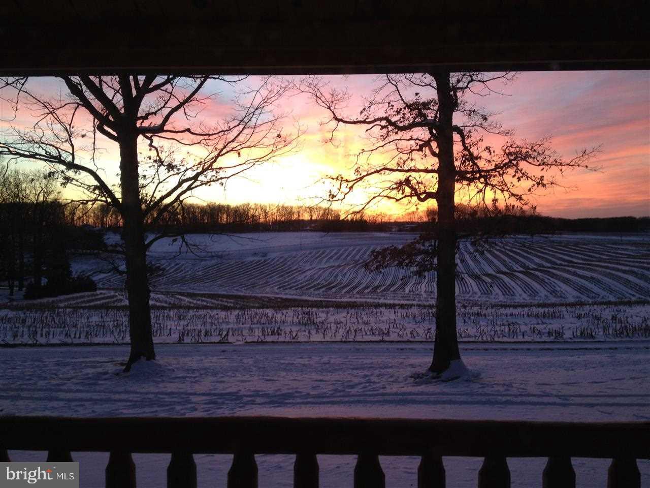 PLEASANT VALLEY GOLF COURSE - Residential