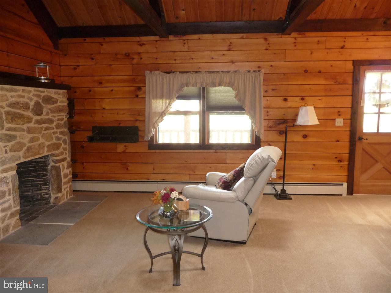 PLEASANT VALLEY GOLF COURSE - Residential